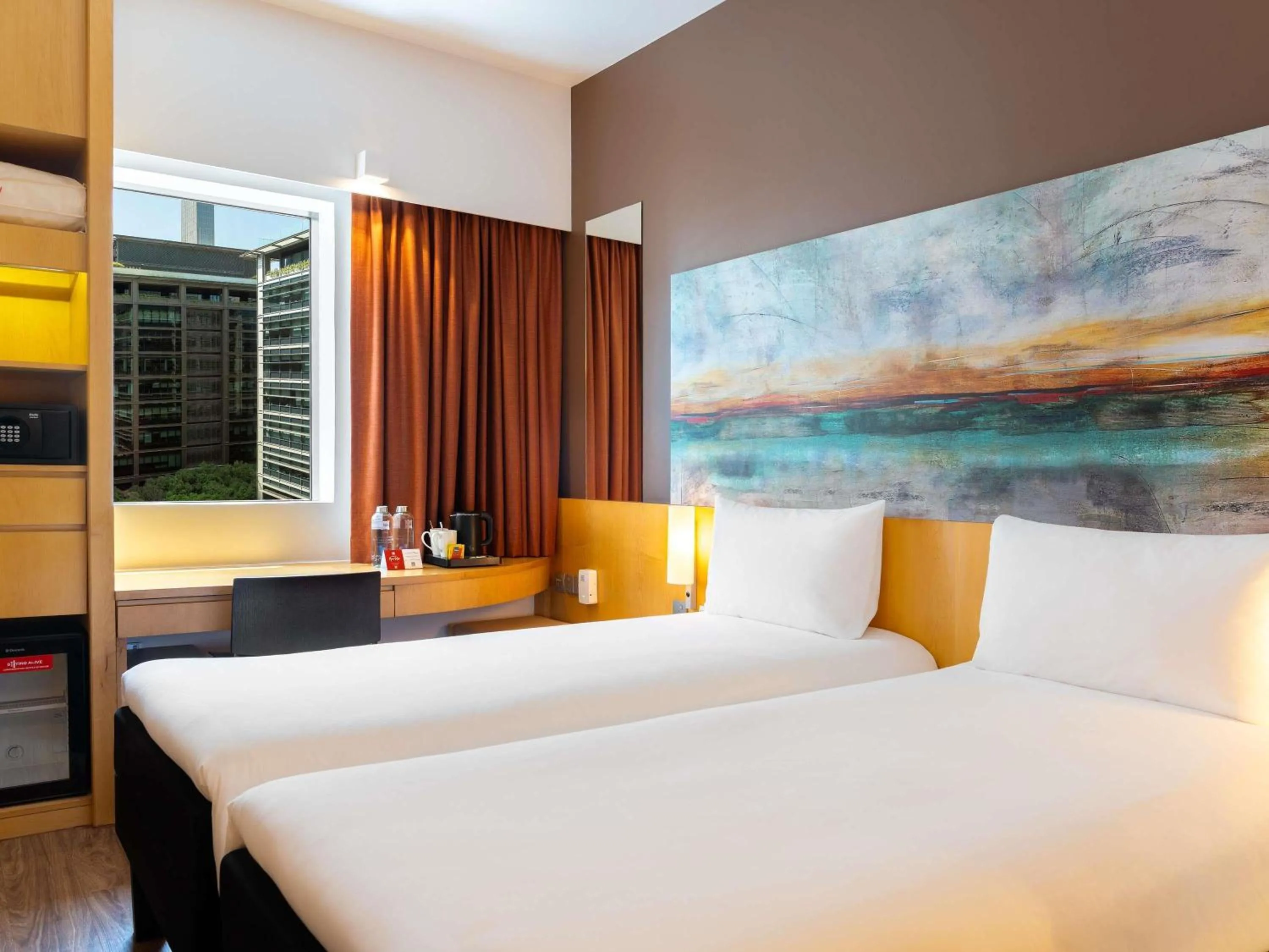 Bedroom, Bed in ibis Dubai One Central