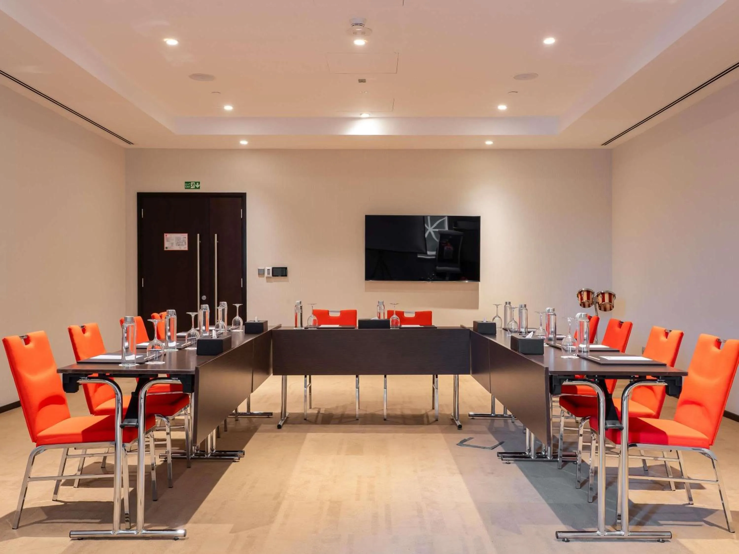 Meeting/conference room in ibis Dubai One Central