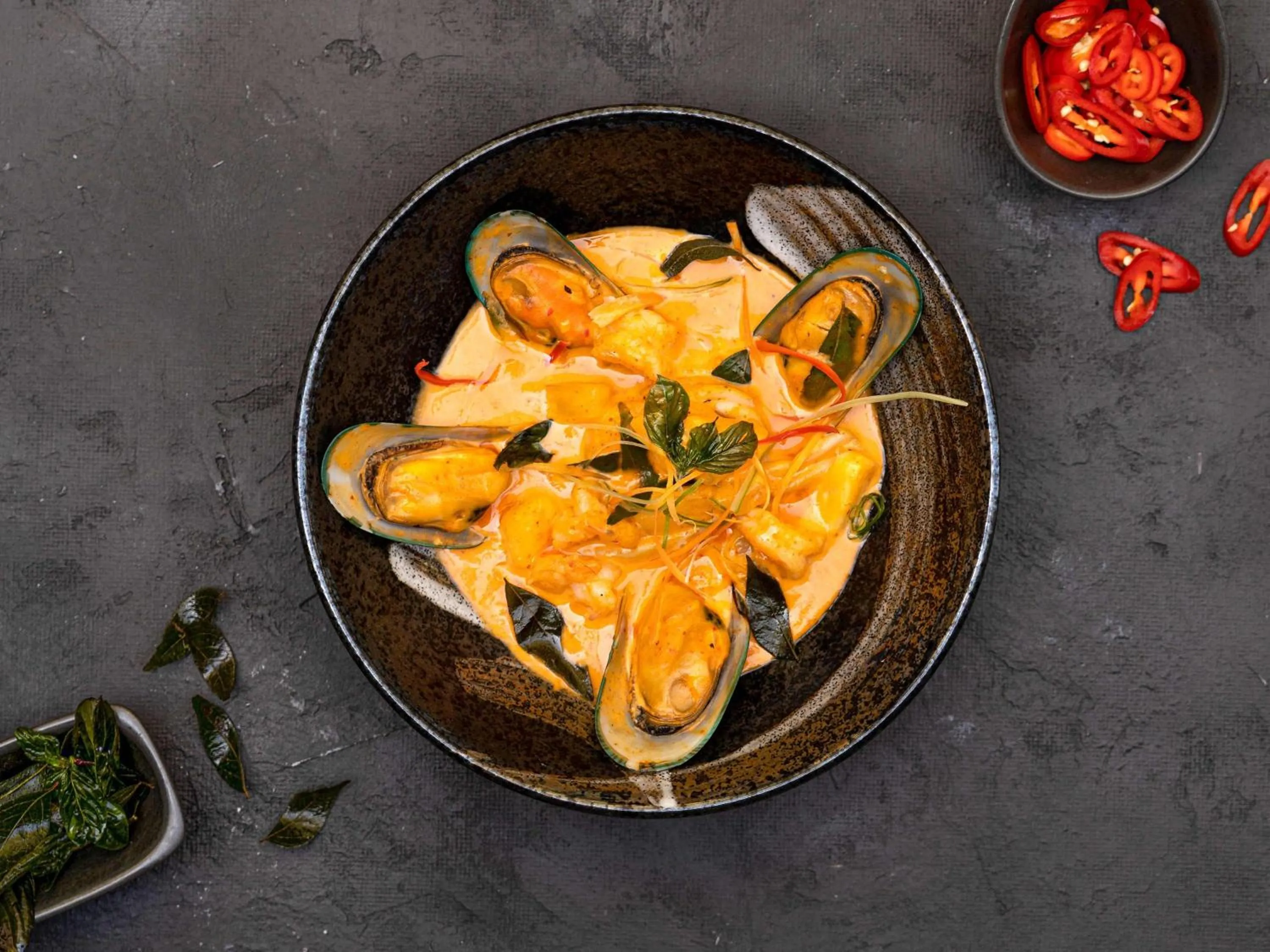 Restaurant/places to eat in ibis Dubai One Central