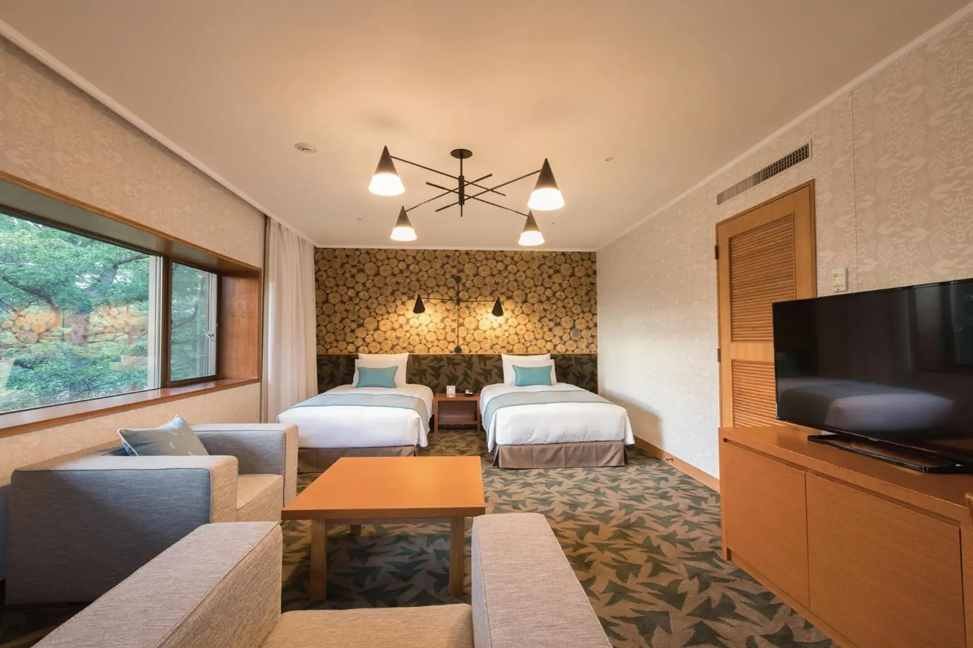 Bed in Karuizawa Prince Hotel East Bed in Karuizawa Prince Hotel East