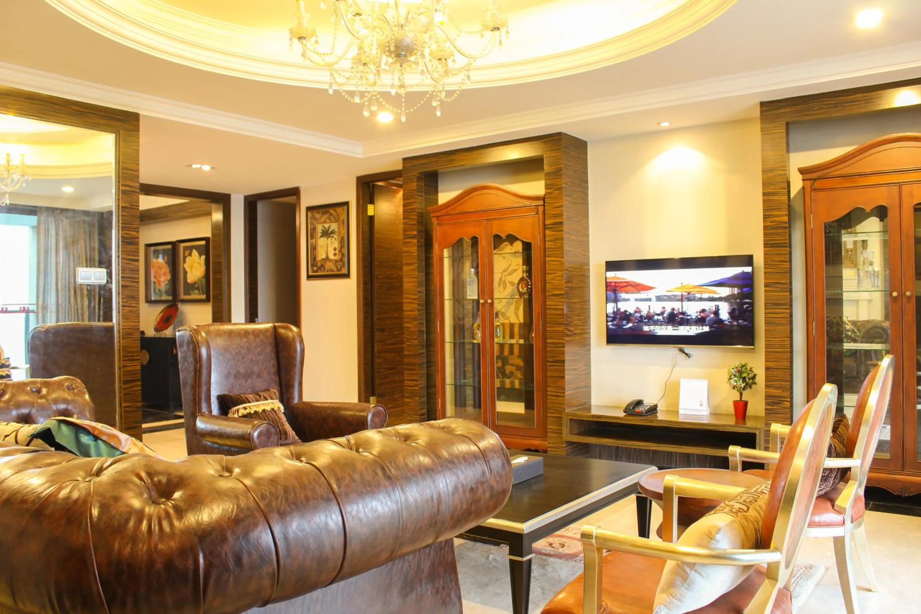 Living room in Ramada Plaza By Wyndham Fuzhou South
