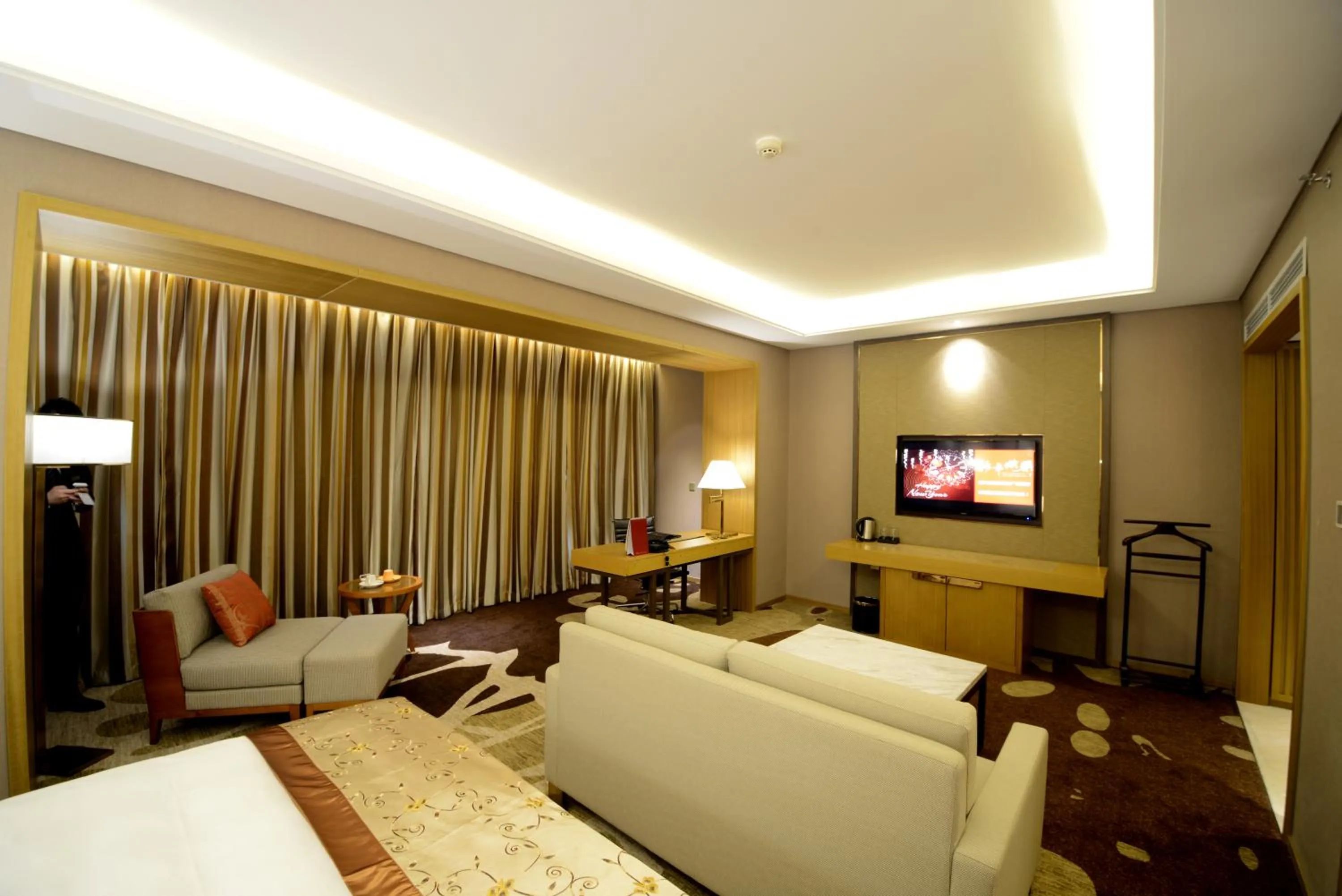 Seating area in Ramada Plaza By Wyndham Fuzhou South