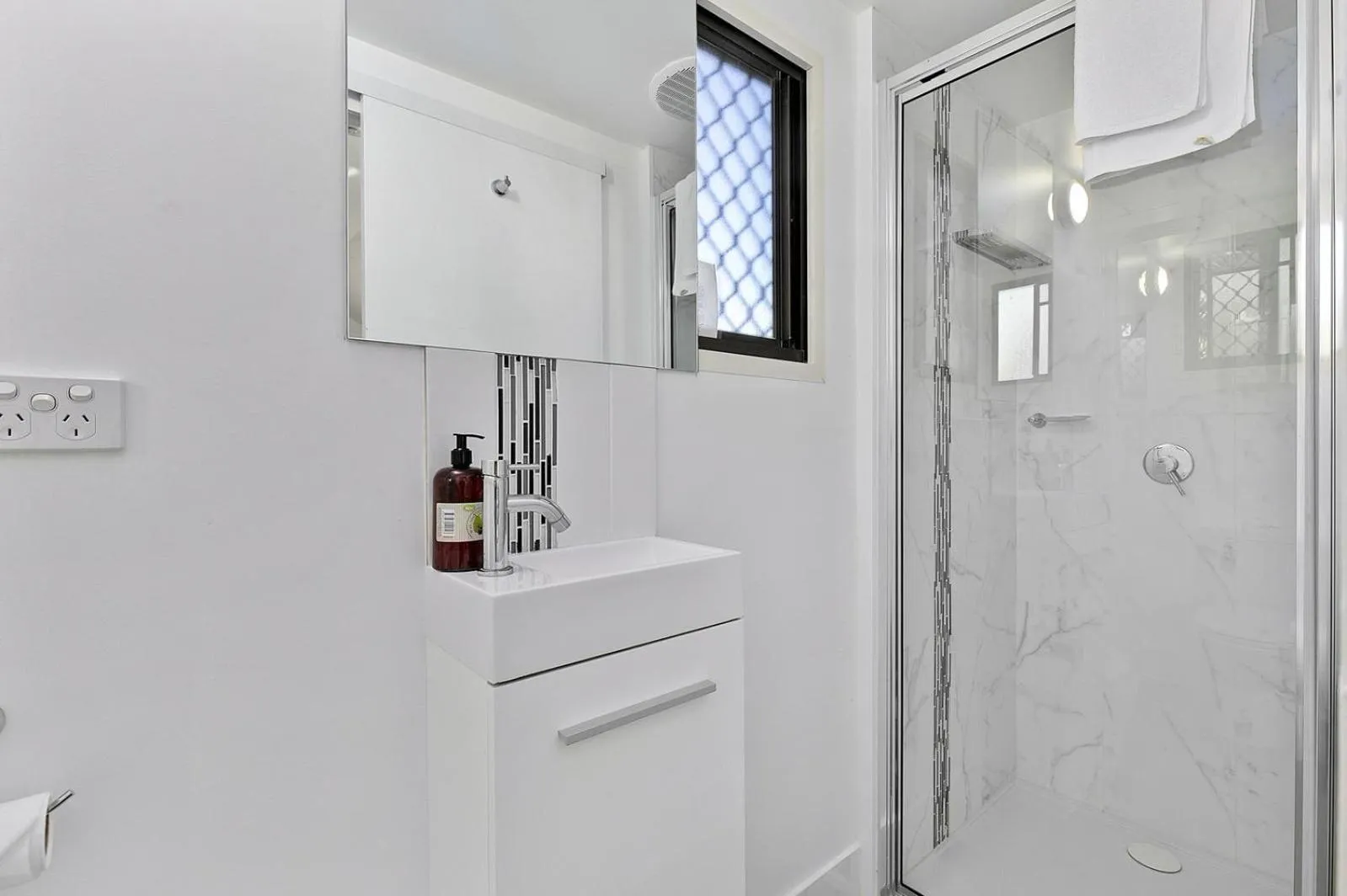 Bathroom in Ingenia Holidays Townsville