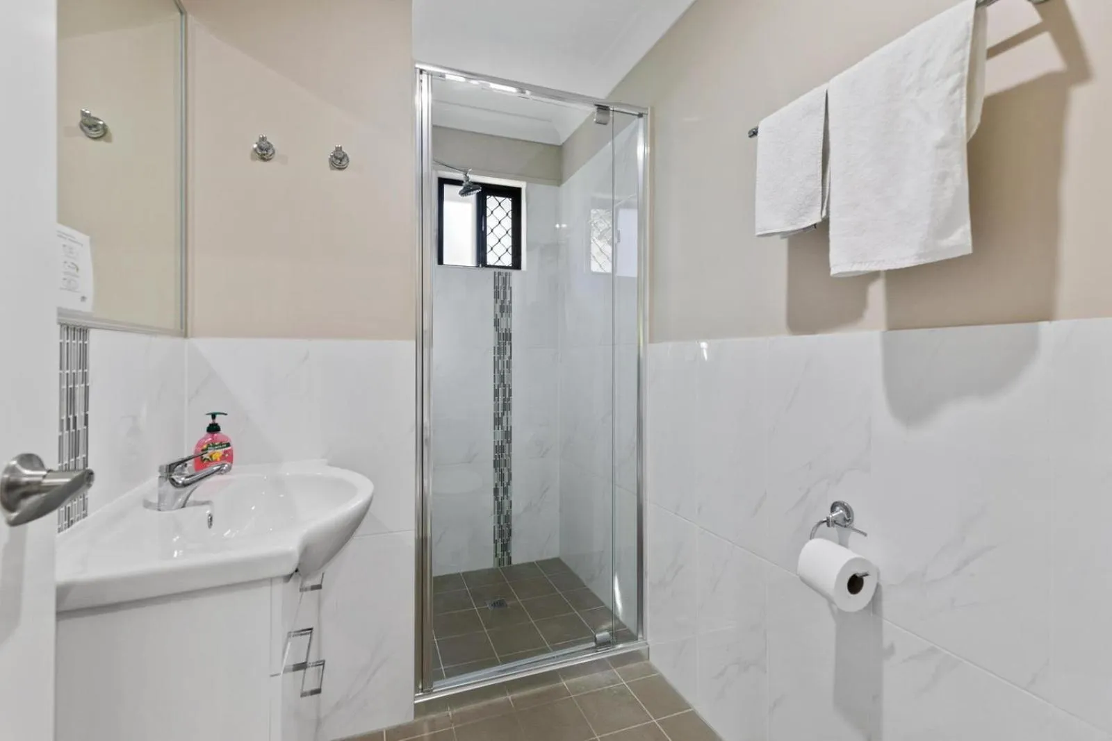 Bathroom in Ingenia Holidays Townsville