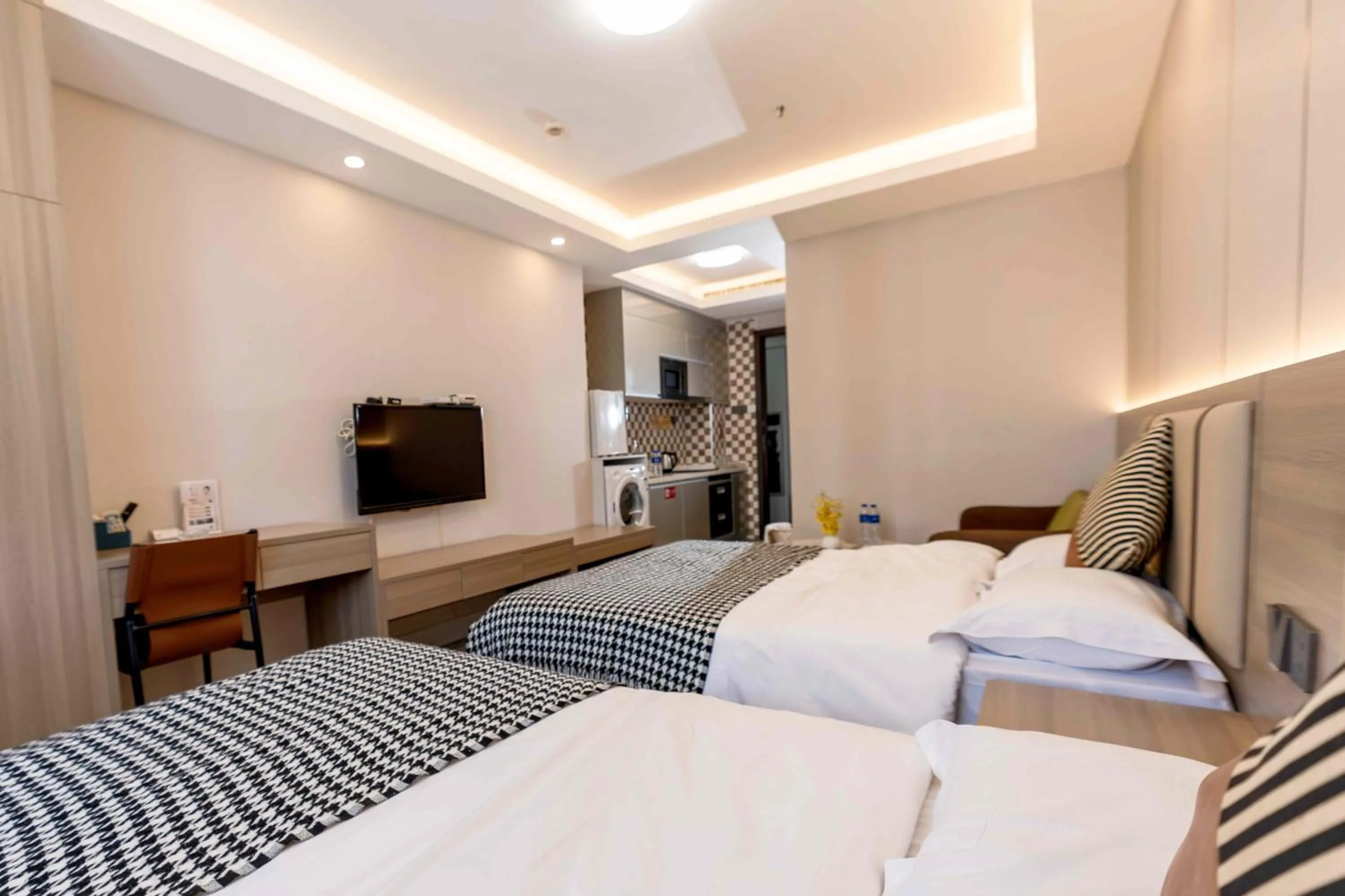 Bed in Guangzhou Xingke Apartment