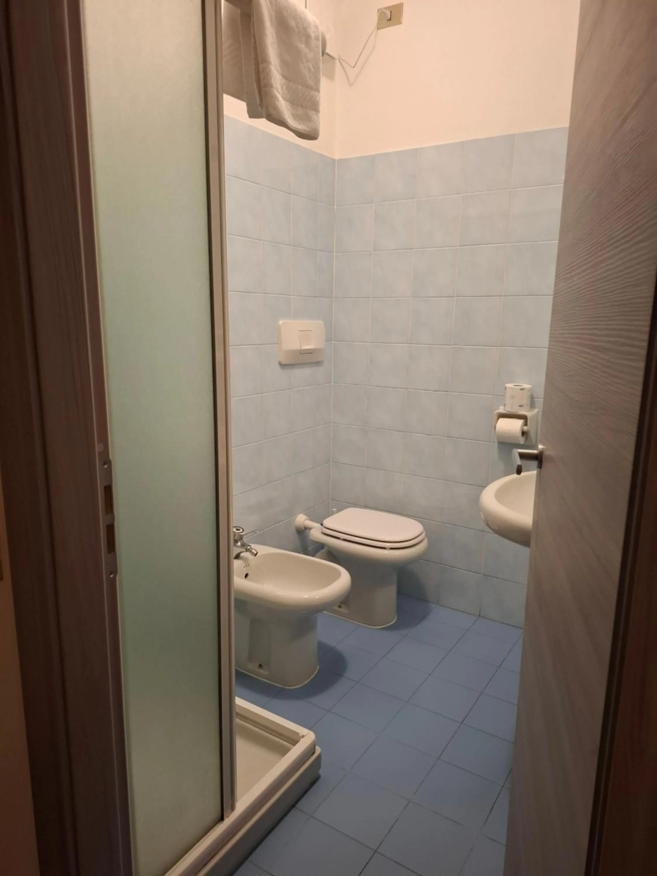 Shower in Garni Onda