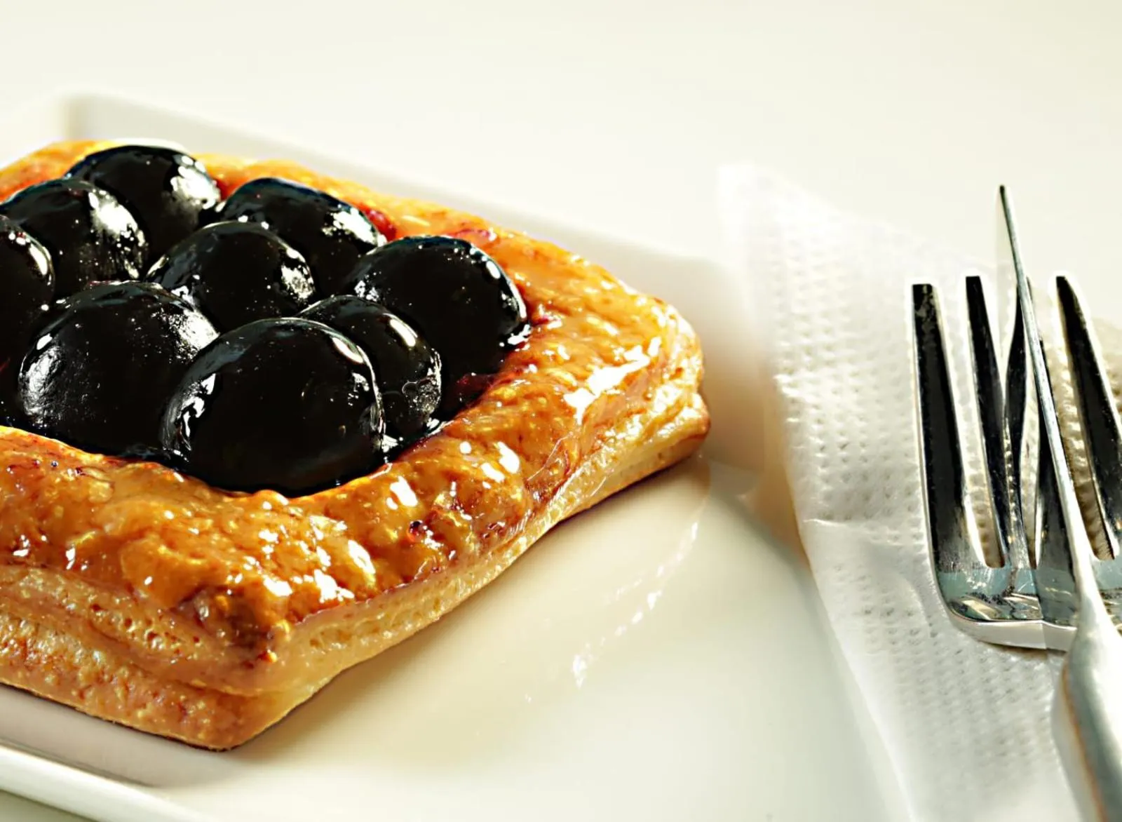 Food in Hotel Aroma Suites Delhi Airport