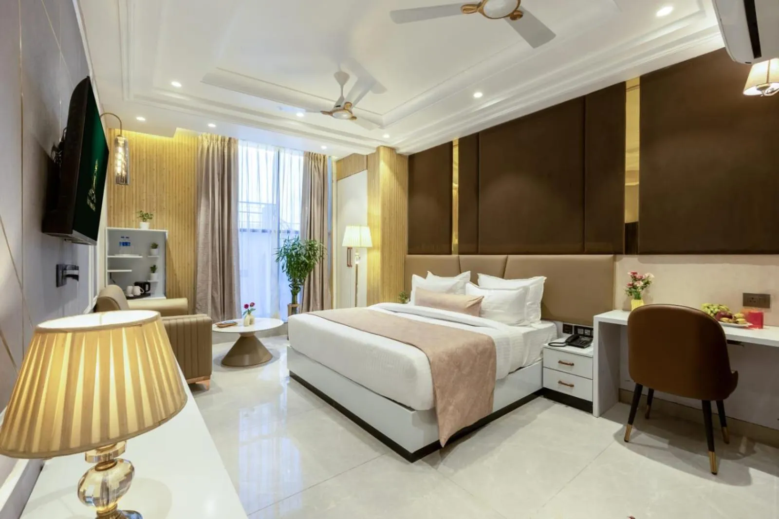 Photo of the whole room, Bed in Hotel Aroma Suites Delhi Airport