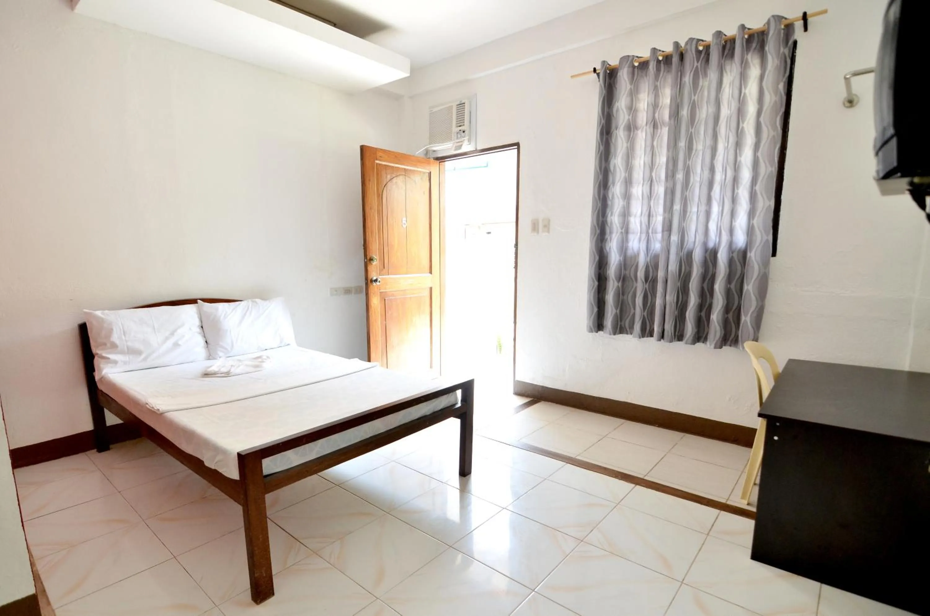 Property building in Highway to H Inn