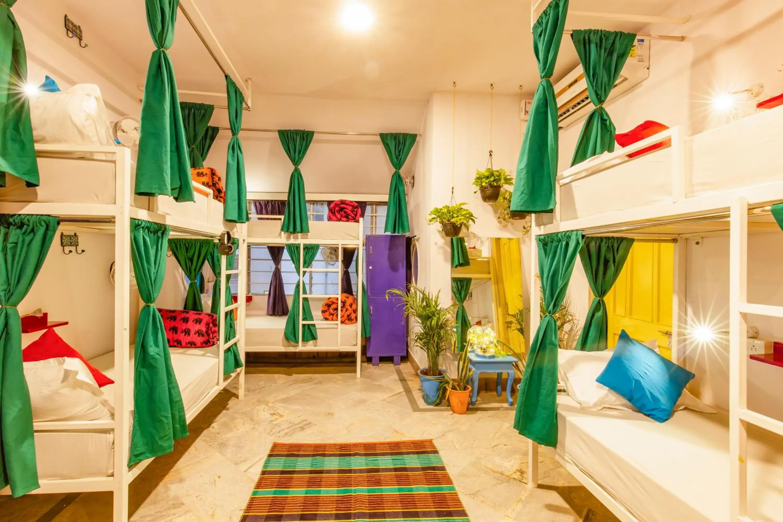 bunk bed, Bed in goSTOPS Lite Jaipur bunk bed, Bed in goSTOPS Lite Jaipur
