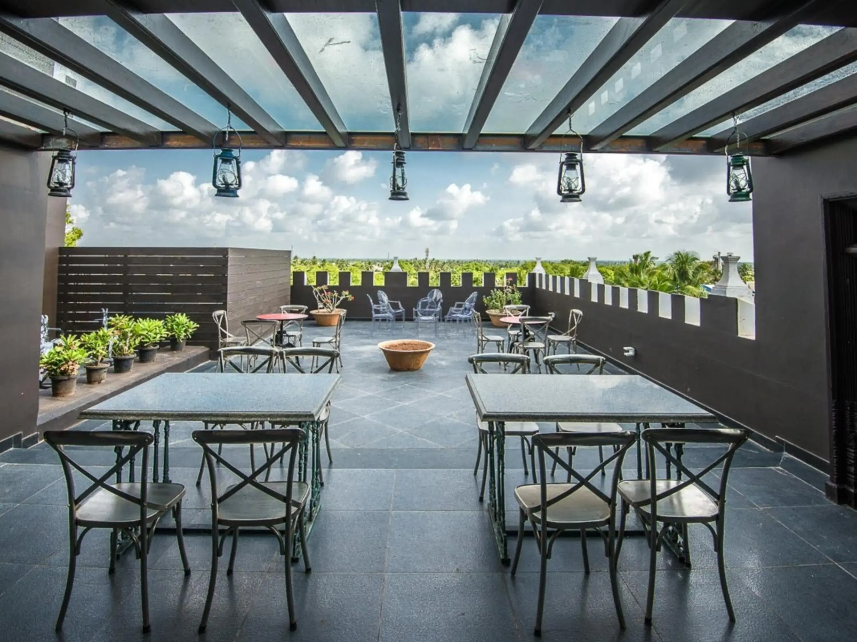 Lounge or bar in Svatma - A Luxury Heritage Resort Lounge or bar in Svatma - A Luxury Heritage Resort