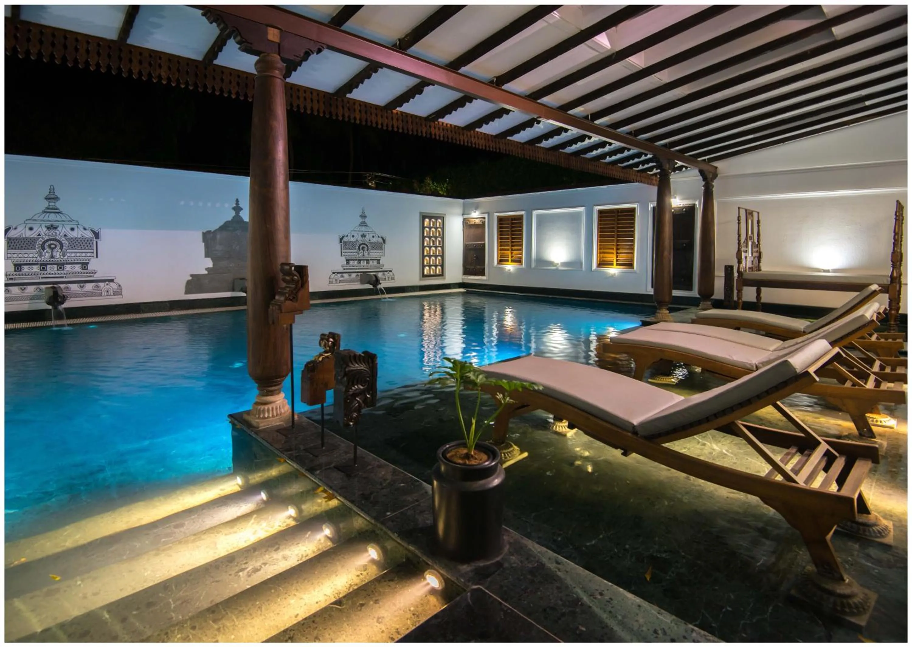 Swimming pool in Svatma - A Luxury Heritage Resort