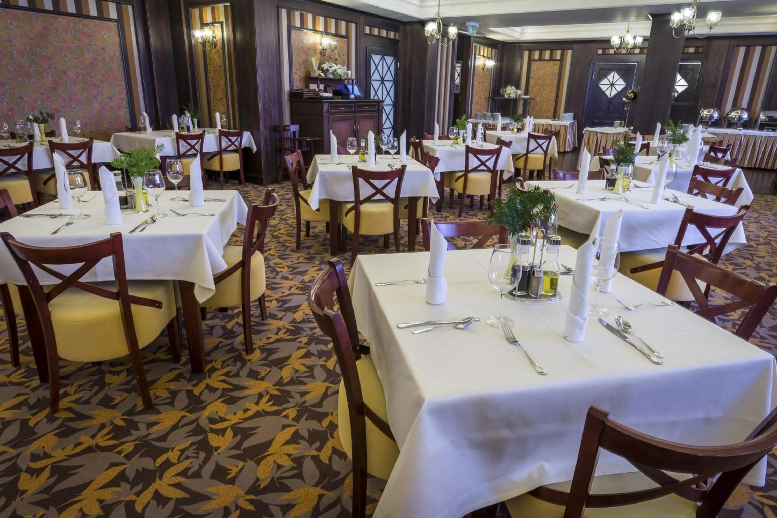Restaurant/places to eat in Hotel Kryształ Conference & Spa