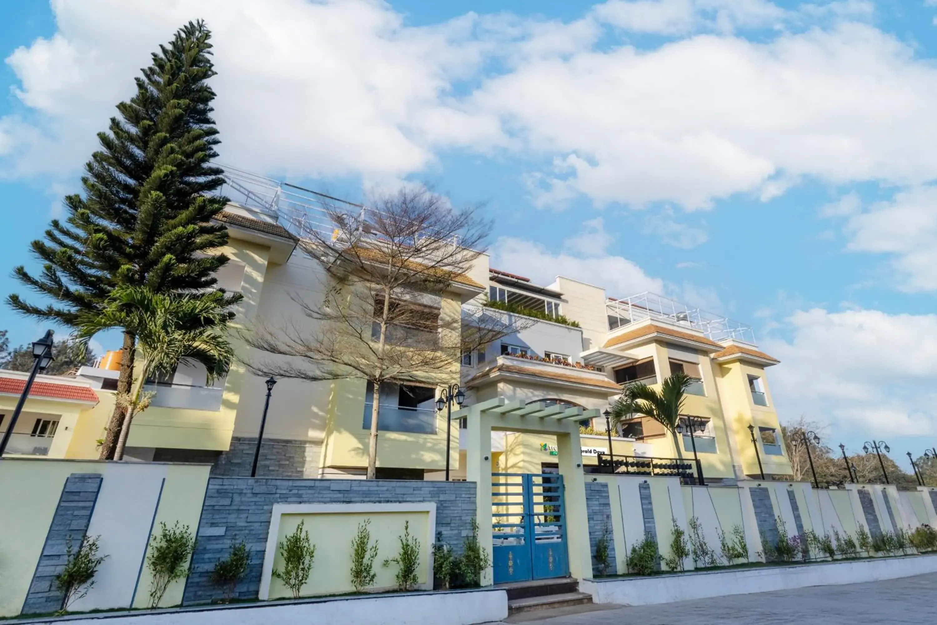 Property building in Treebo Premium Emerald Dove Property building in Treebo Premium Emerald Dove