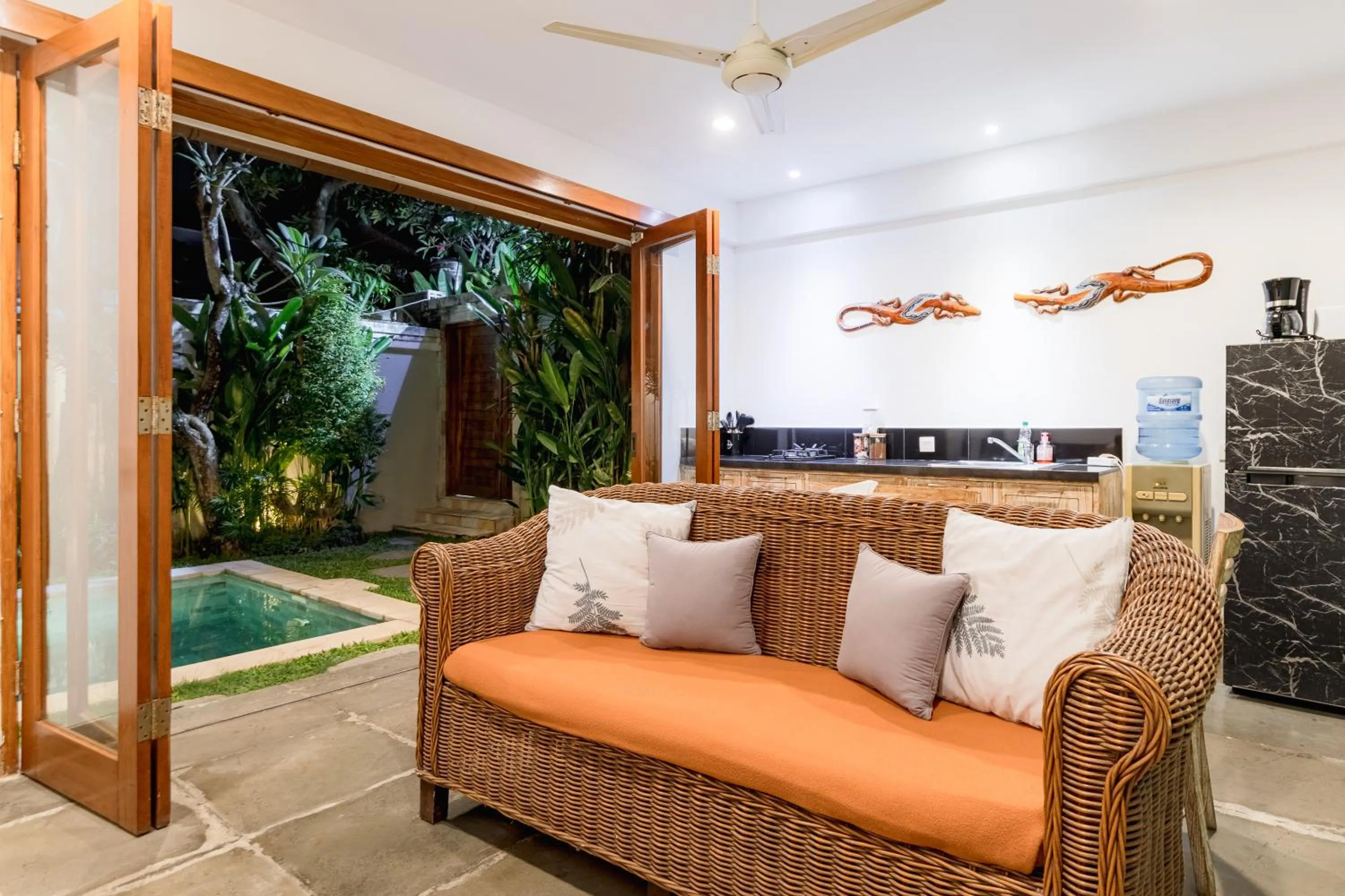 Garden in Two Lizards Beach Villas