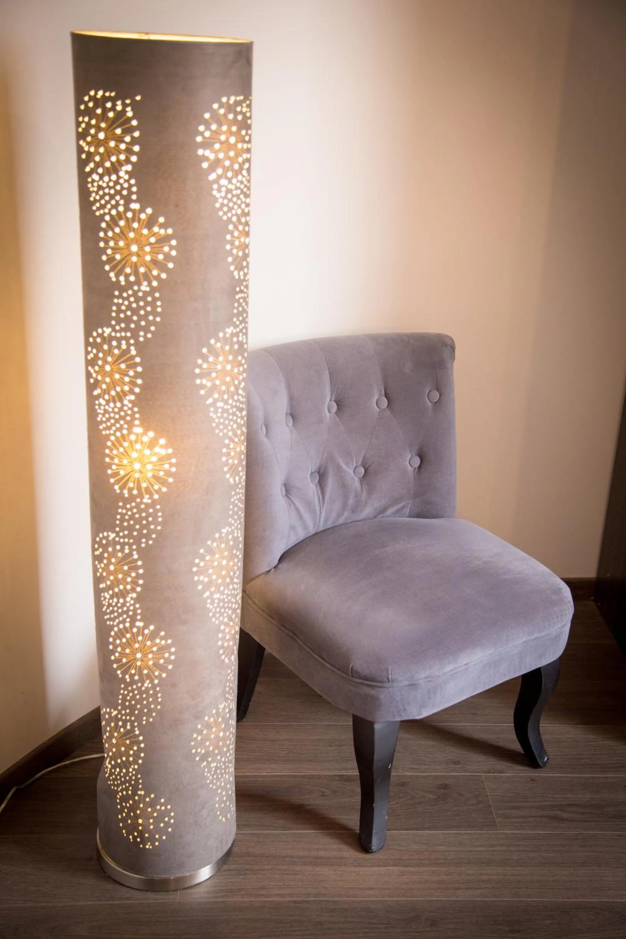 Decorative detail in Villa Louis Victor