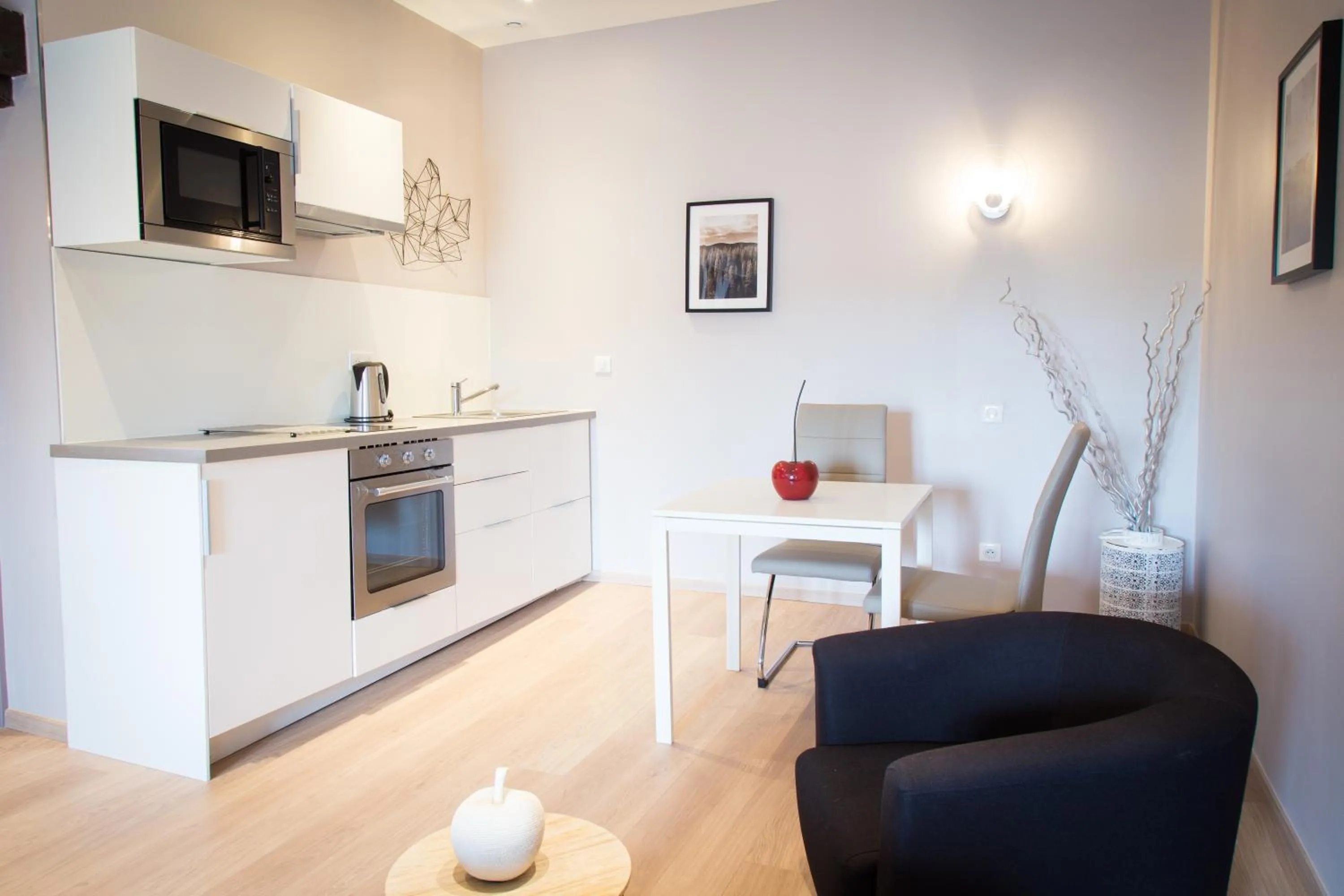 Day in Villa Louis Victor