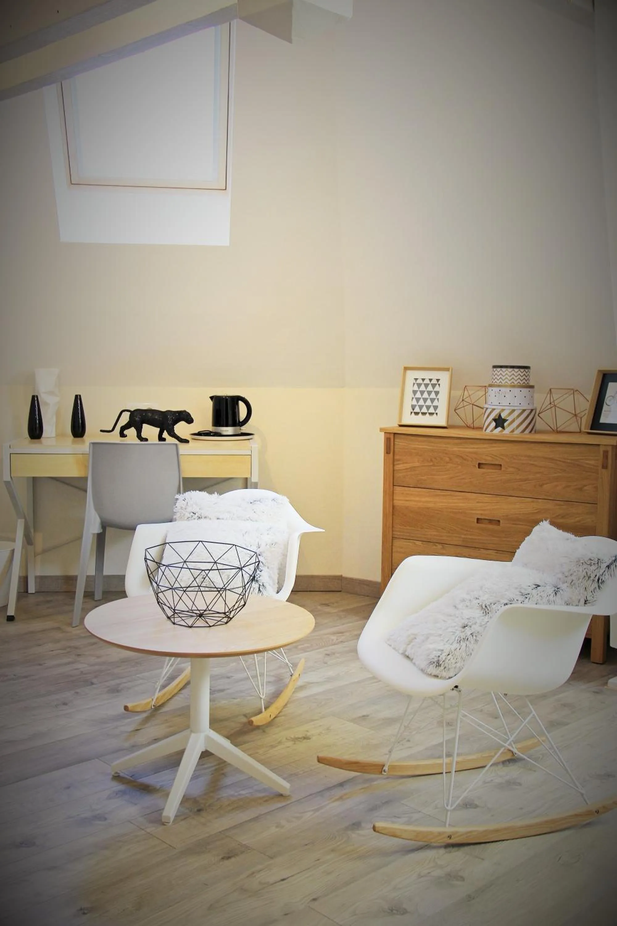 Photo of the whole room in Villa Louis Victor