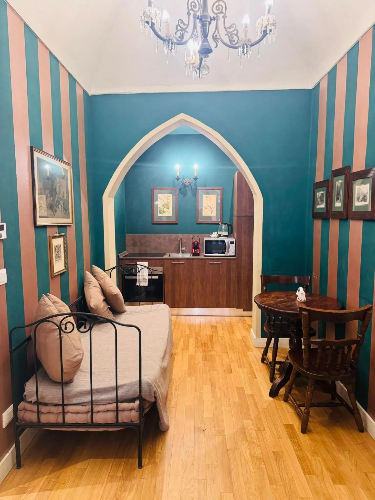 Living room in Porta Palace Apartments