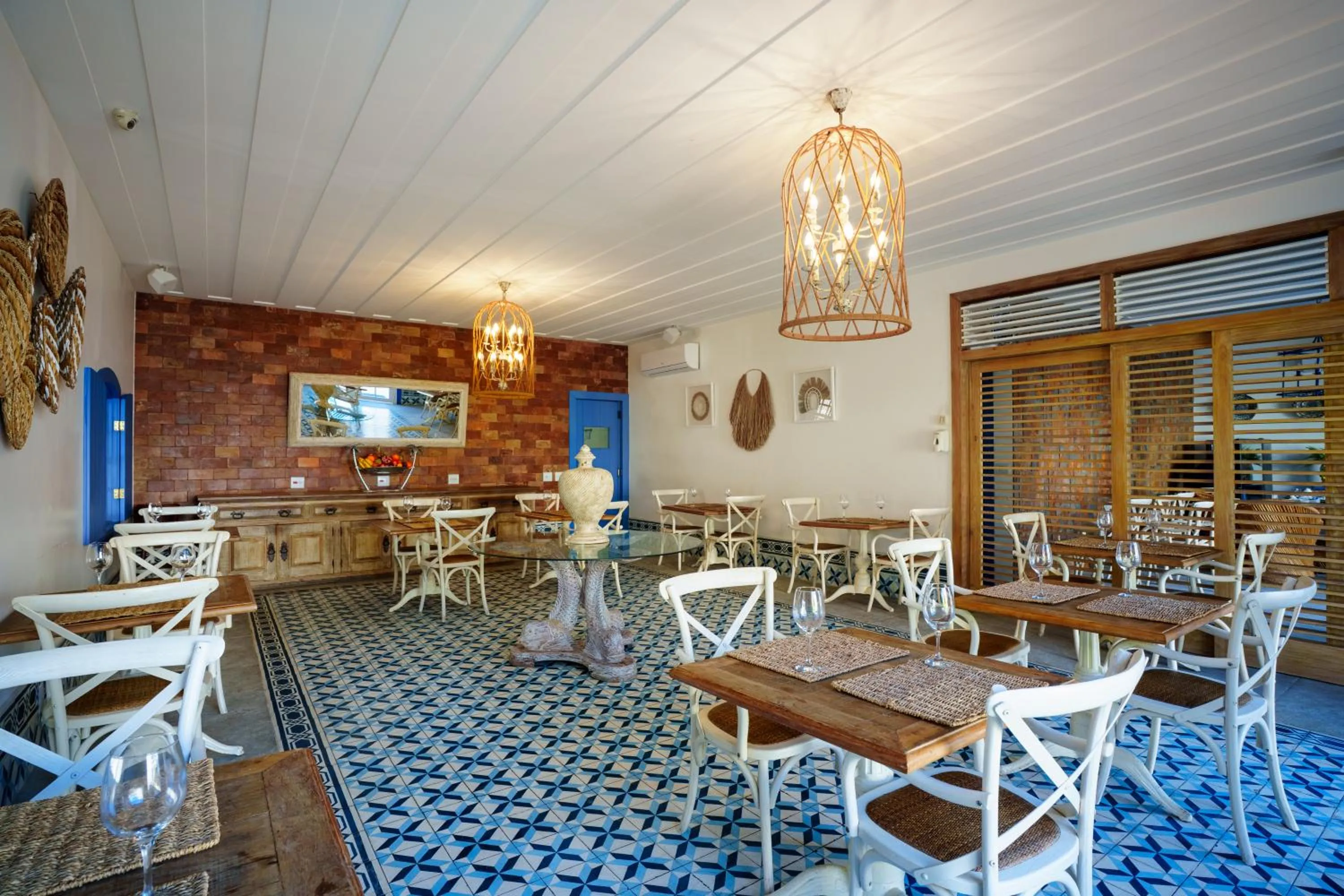 Restaurant/places to eat in Hotel Solar do Arco