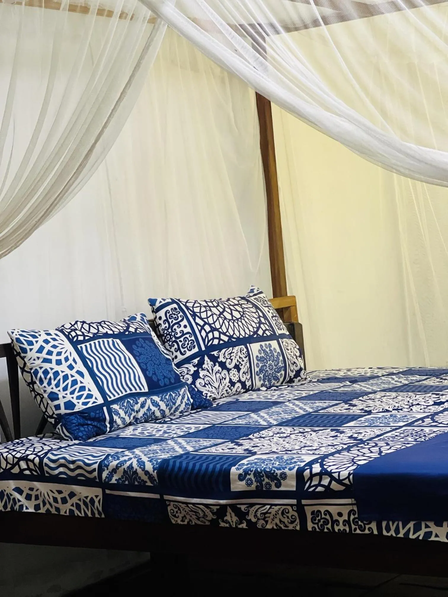 Bed in Medawatta Villa