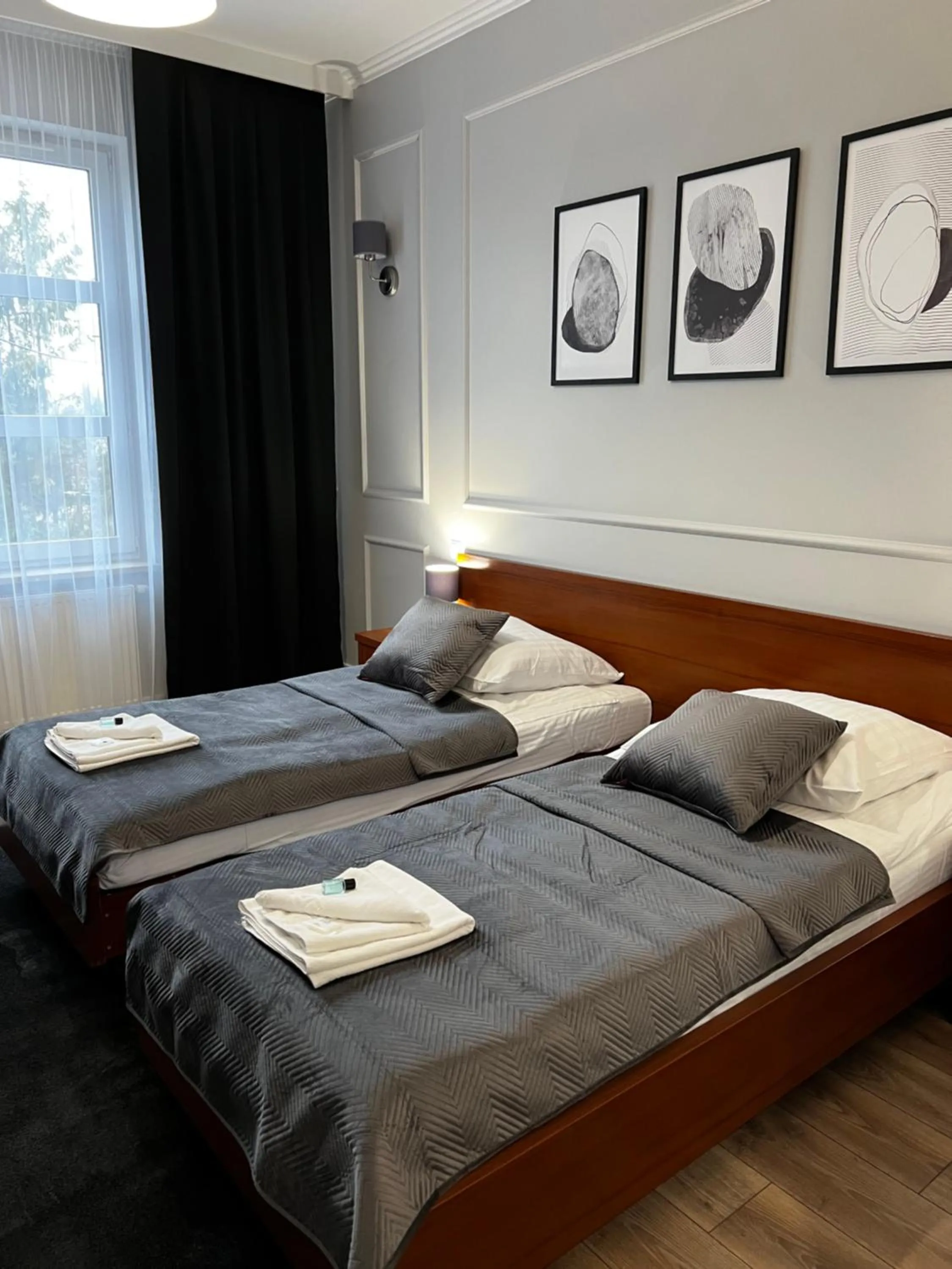 Bed in Nad Starą Nidą ***