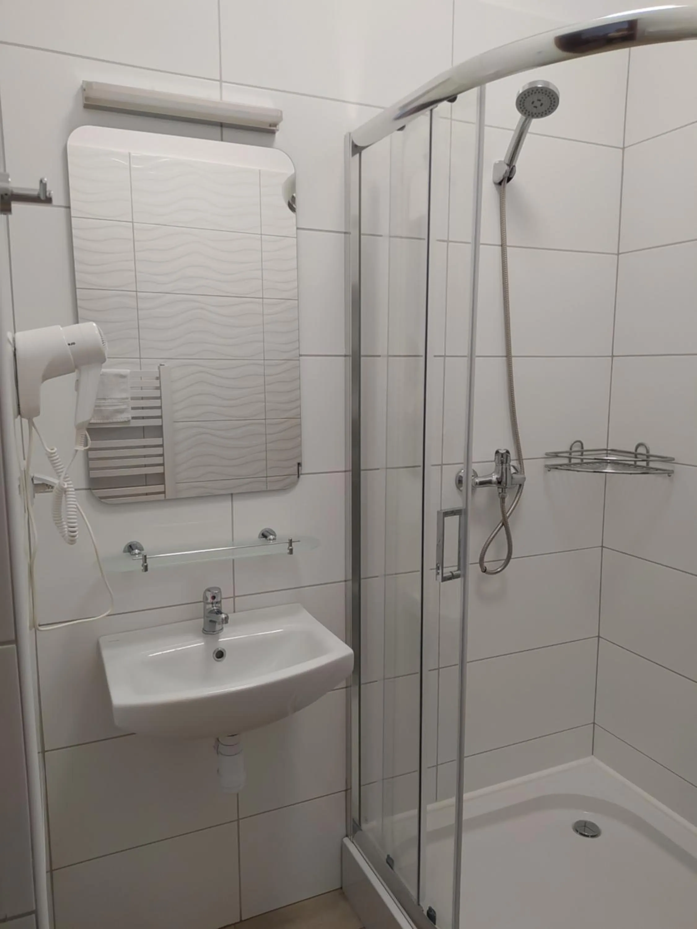 Bathroom in Nad Starą Nidą ***