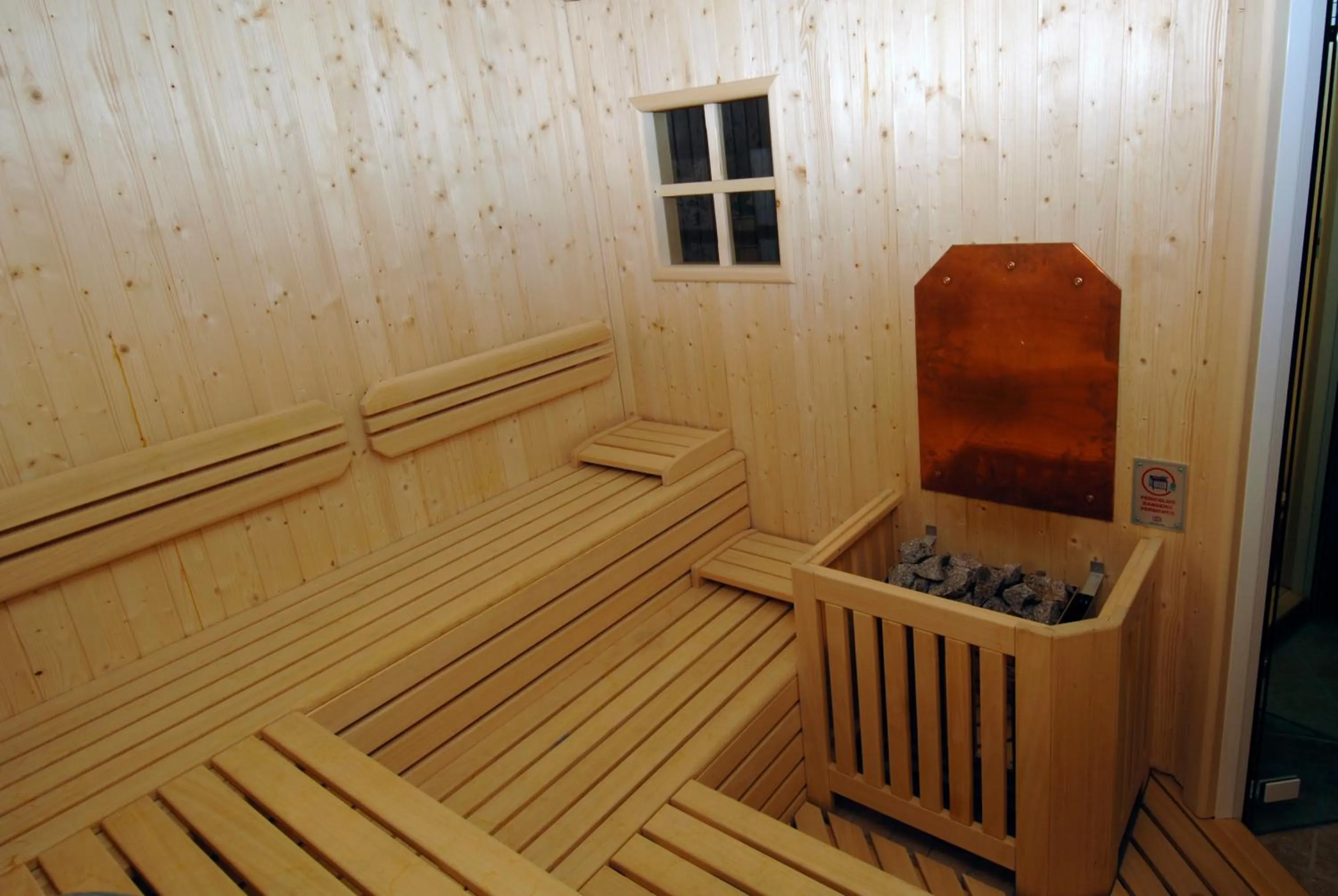 Hot Tub in Hotel Da Compagnoni