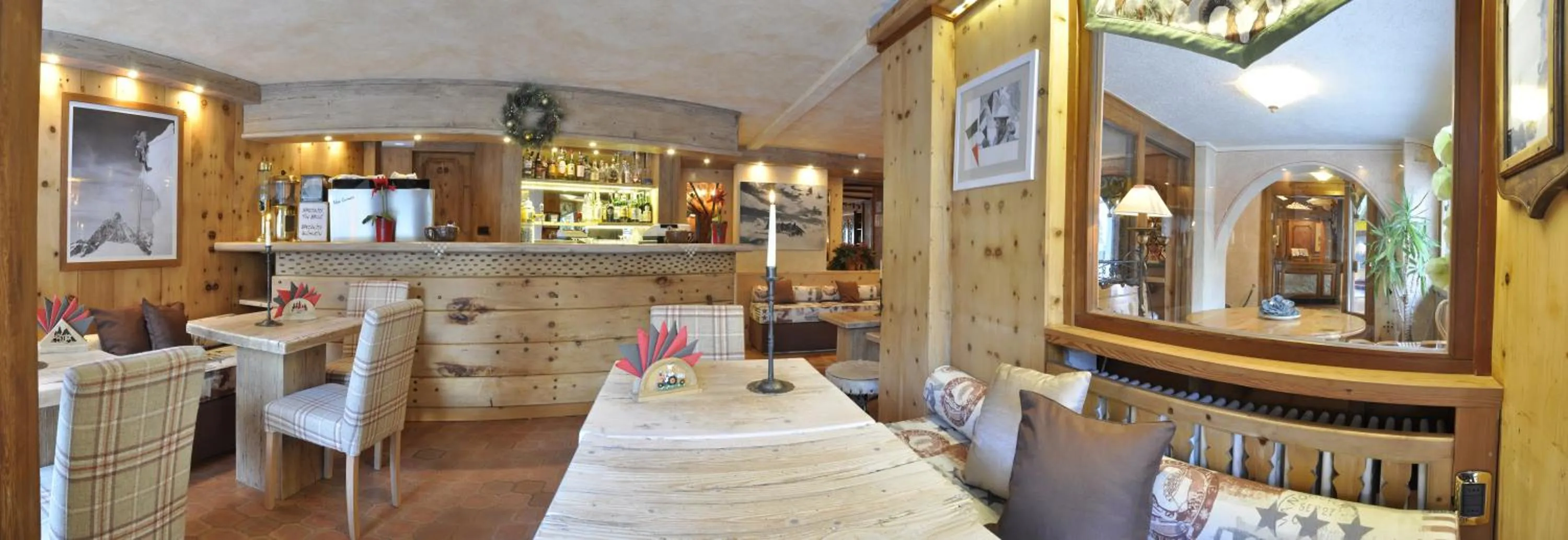 Lounge or bar in Hotel Da Compagnoni