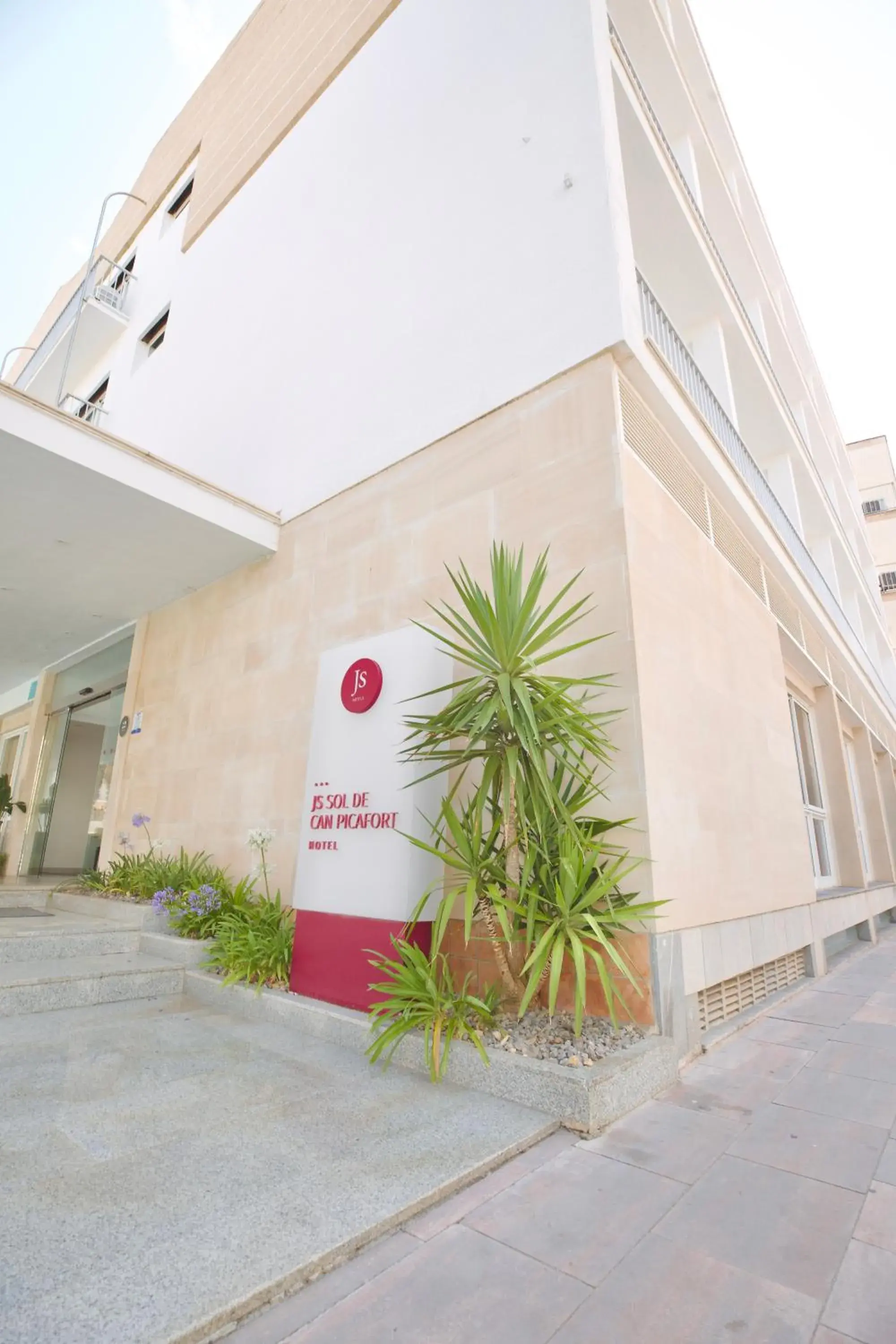 Property building in JS Sol de Can Picafort - Adults Only Property building in JS Sol de Can Picafort - Adults Only