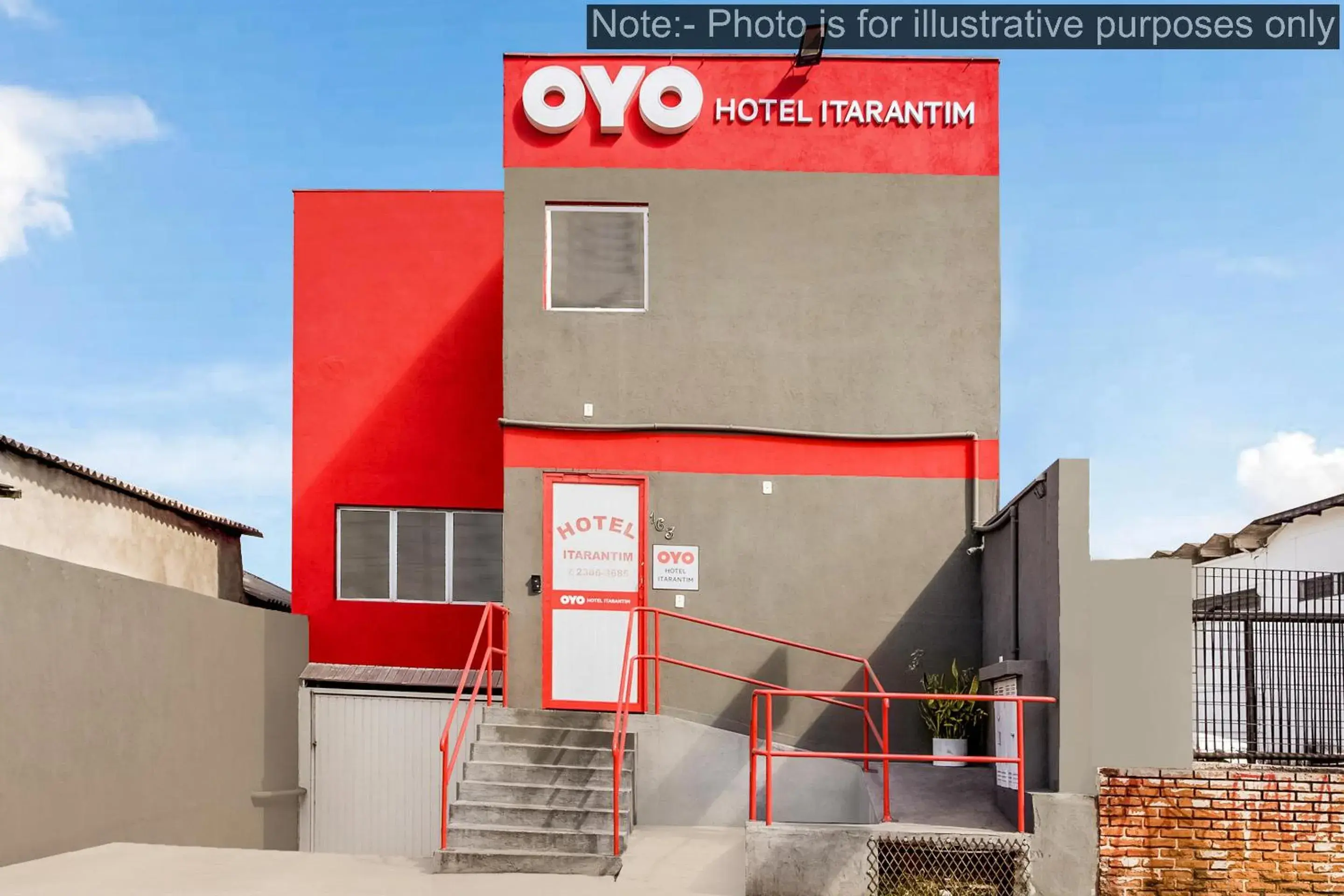 Property building in OYO Hotel Itarantim, São Paulo Property building in OYO Hotel Itarantim, São Paulo