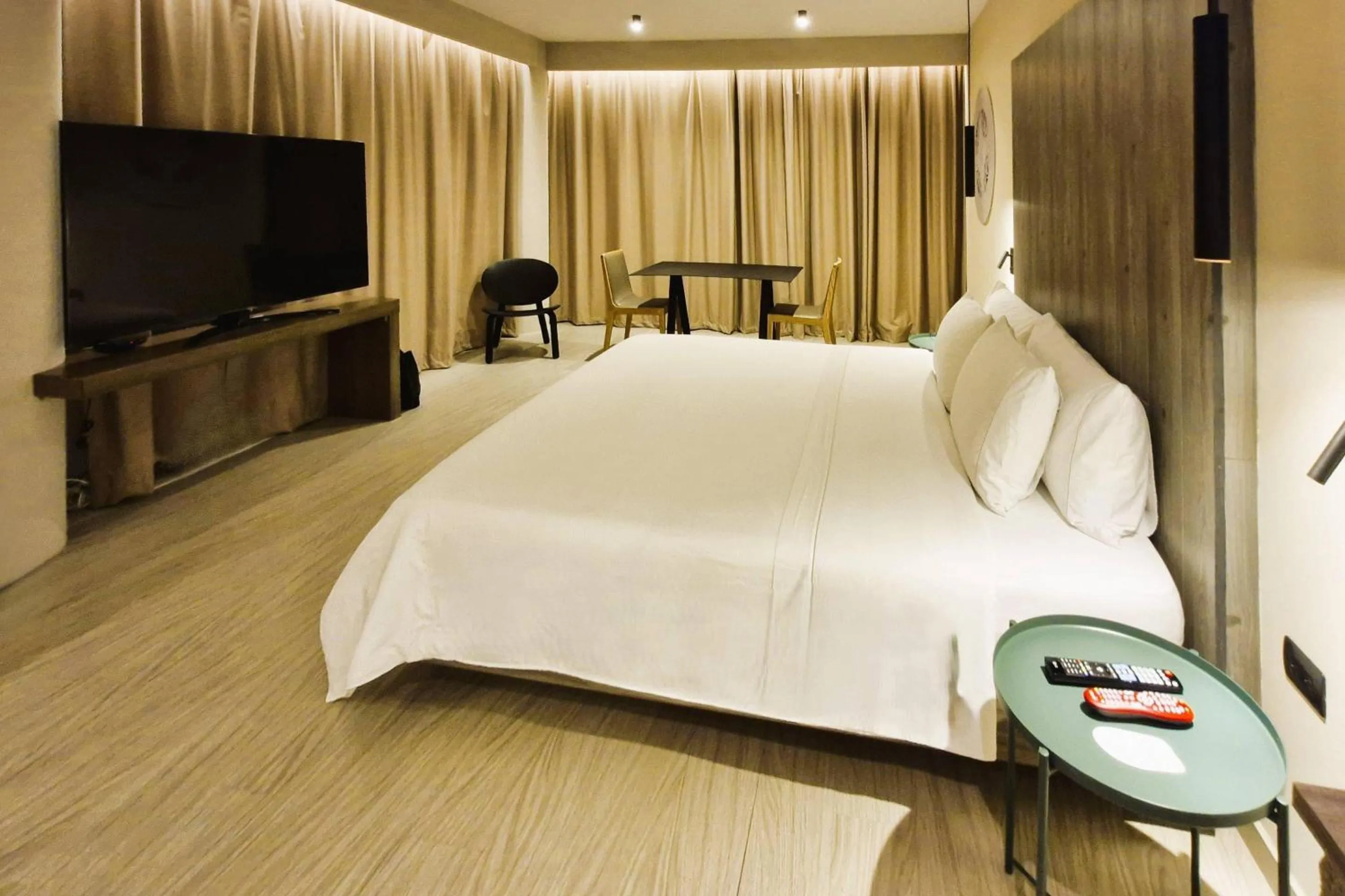 Bedroom, Bed in V Grand Hotel, a member of Radisson Individuals