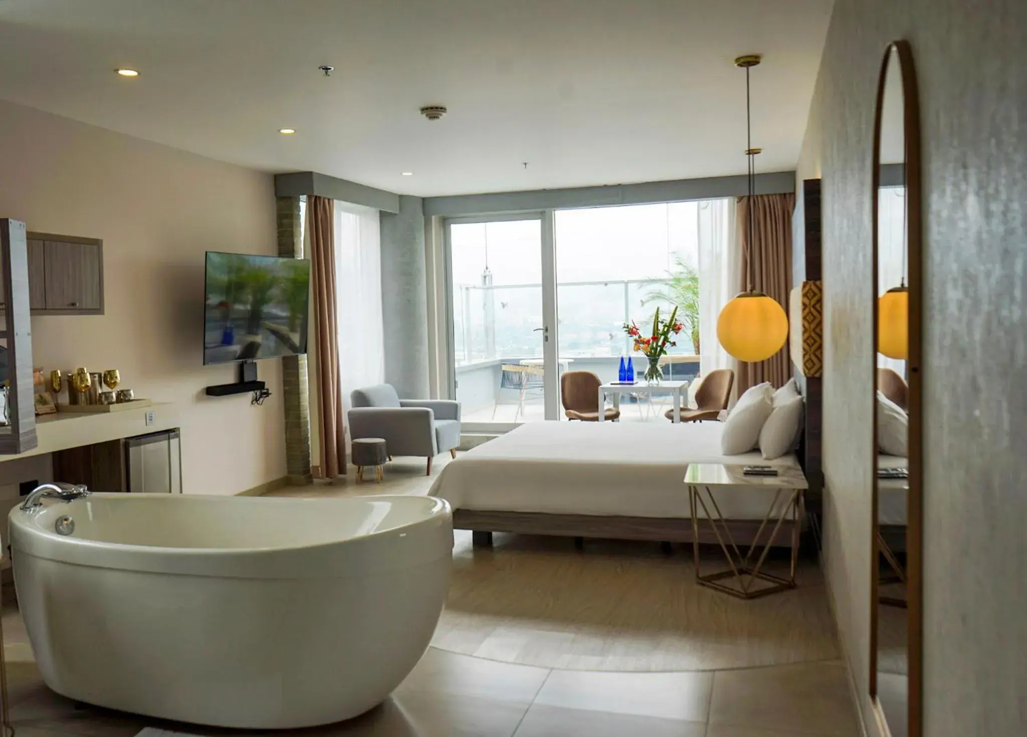 City view, Bed in Viaggio Medellín Grand Select City view, Bed in Viaggio Medellín Grand Select