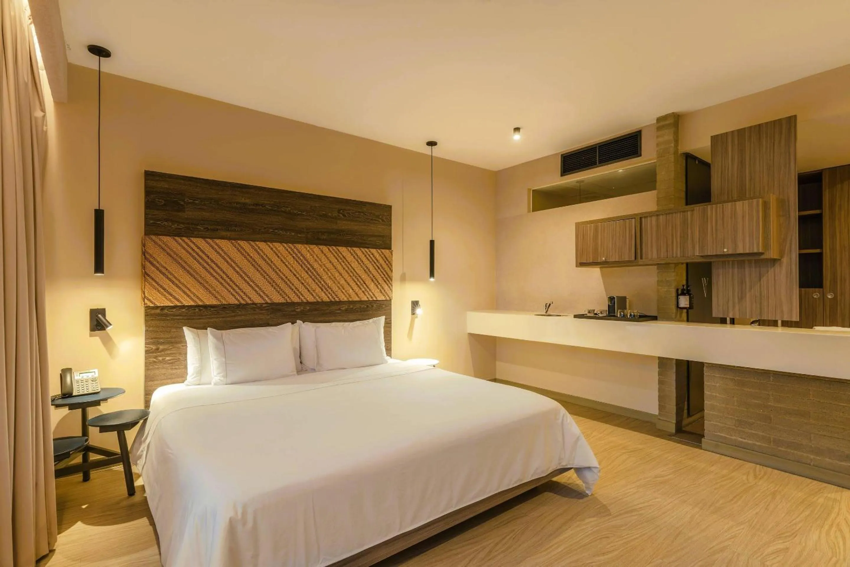 Bedroom, Bed in V Grand Hotel, a member of Radisson Individuals