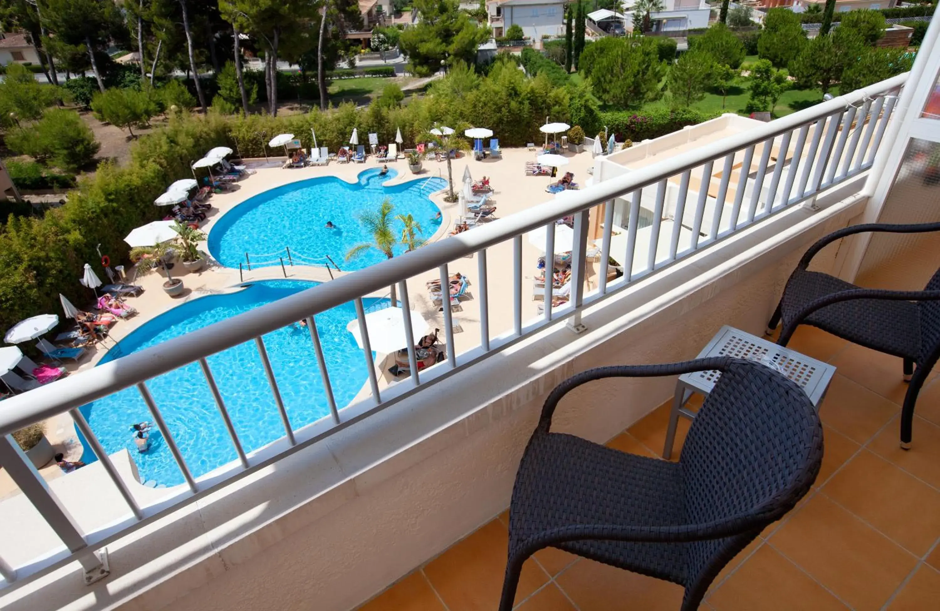 Pool view in JS Alcudi-Mar Pool view in JS Alcudi-Mar