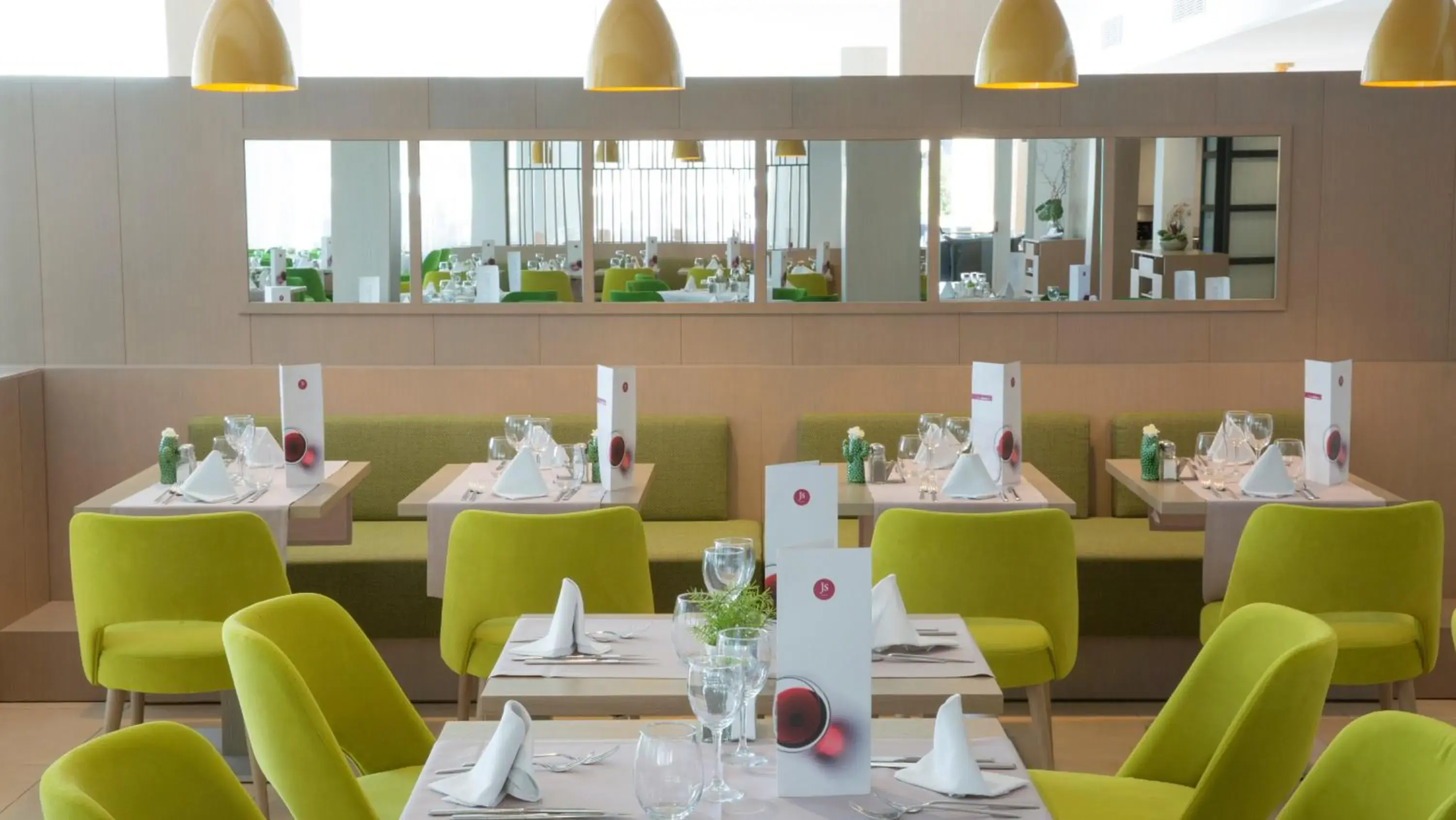 Restaurant/places to eat in JS Alcudi-Mar Restaurant/places to eat in JS Alcudi-Mar