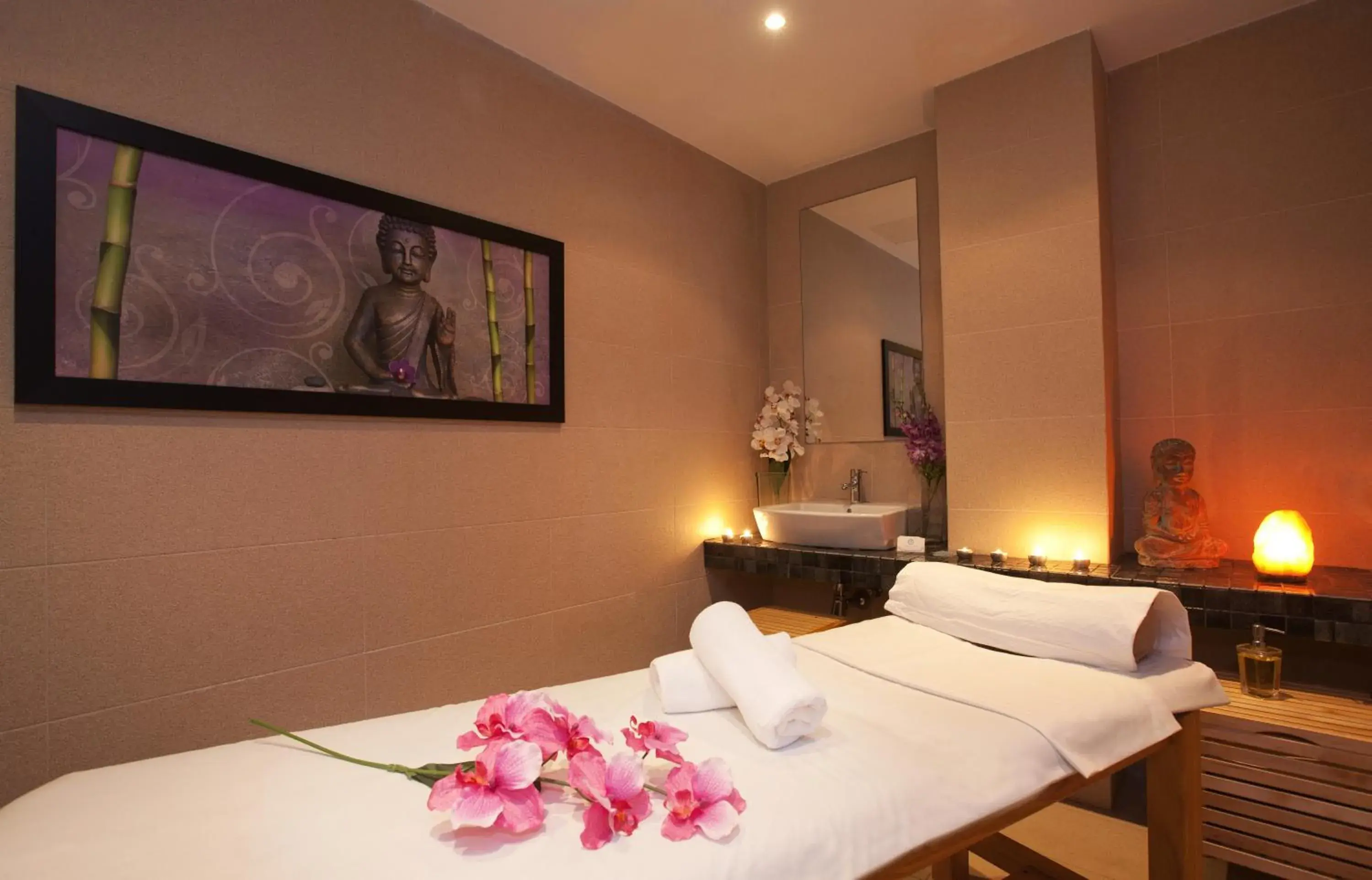 Massage, Bed in JS Alcudi-Mar Massage, Bed in JS Alcudi-Mar