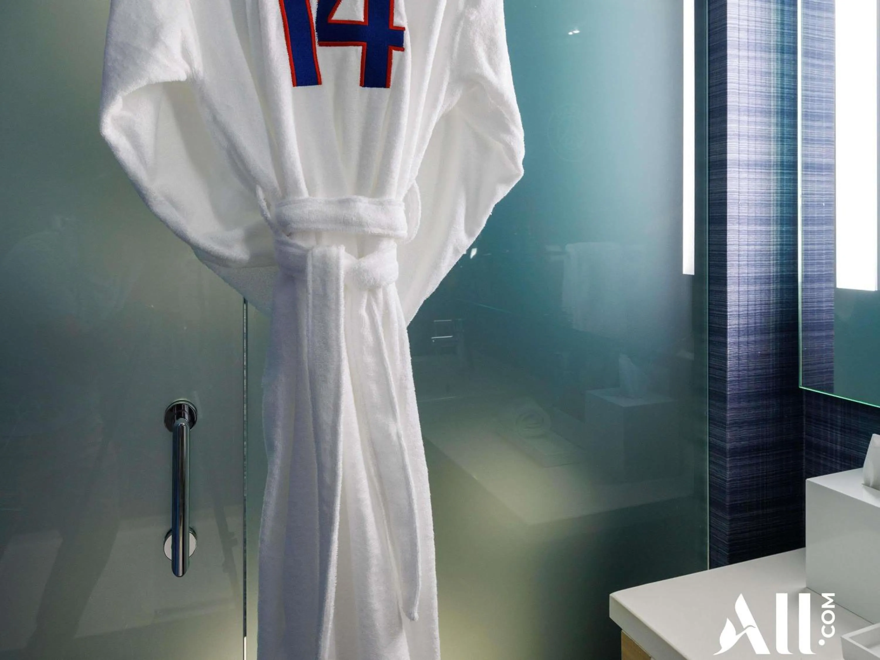 Bedroom in Novotel Miami Brickell