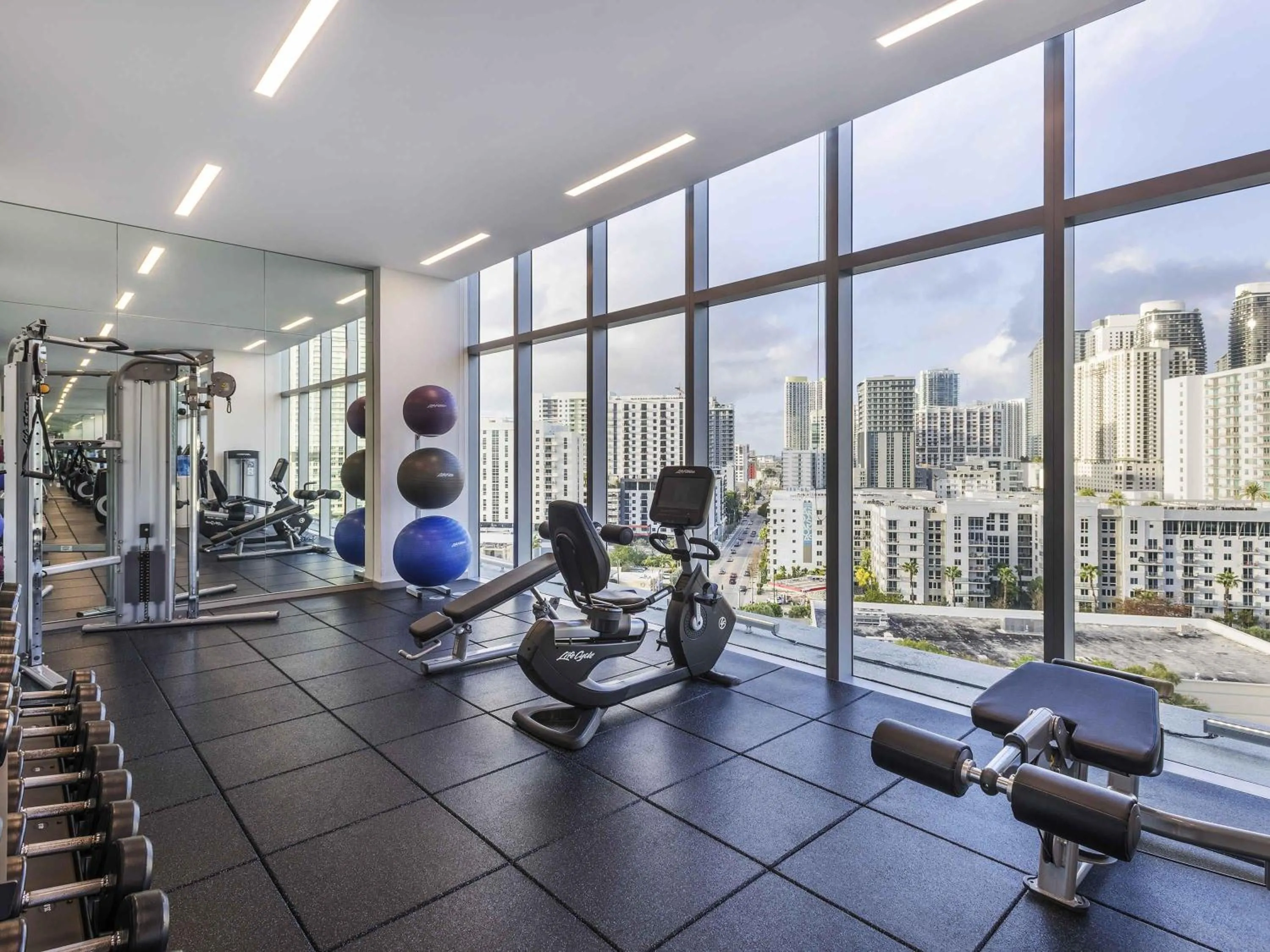 Fitness centre/facilities in Novotel Miami Brickell