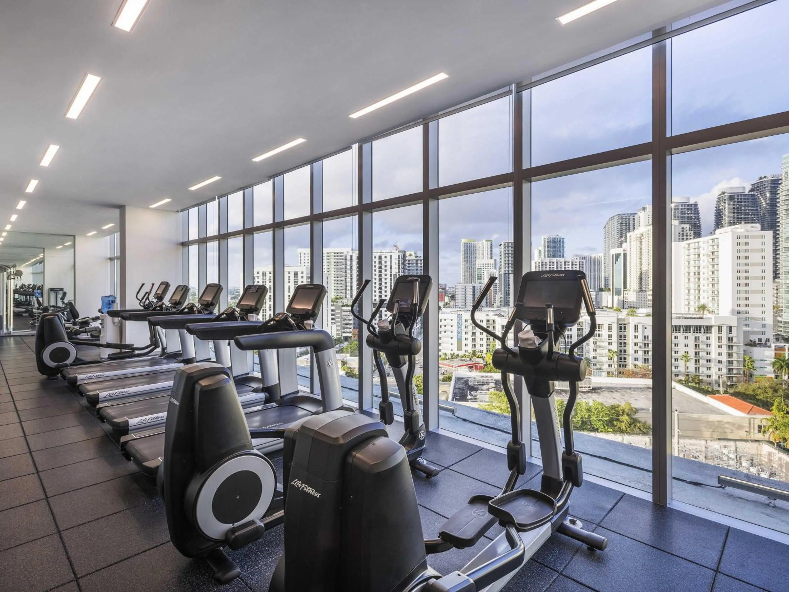 Fitness centre/facilities in Novotel Miami Brickell