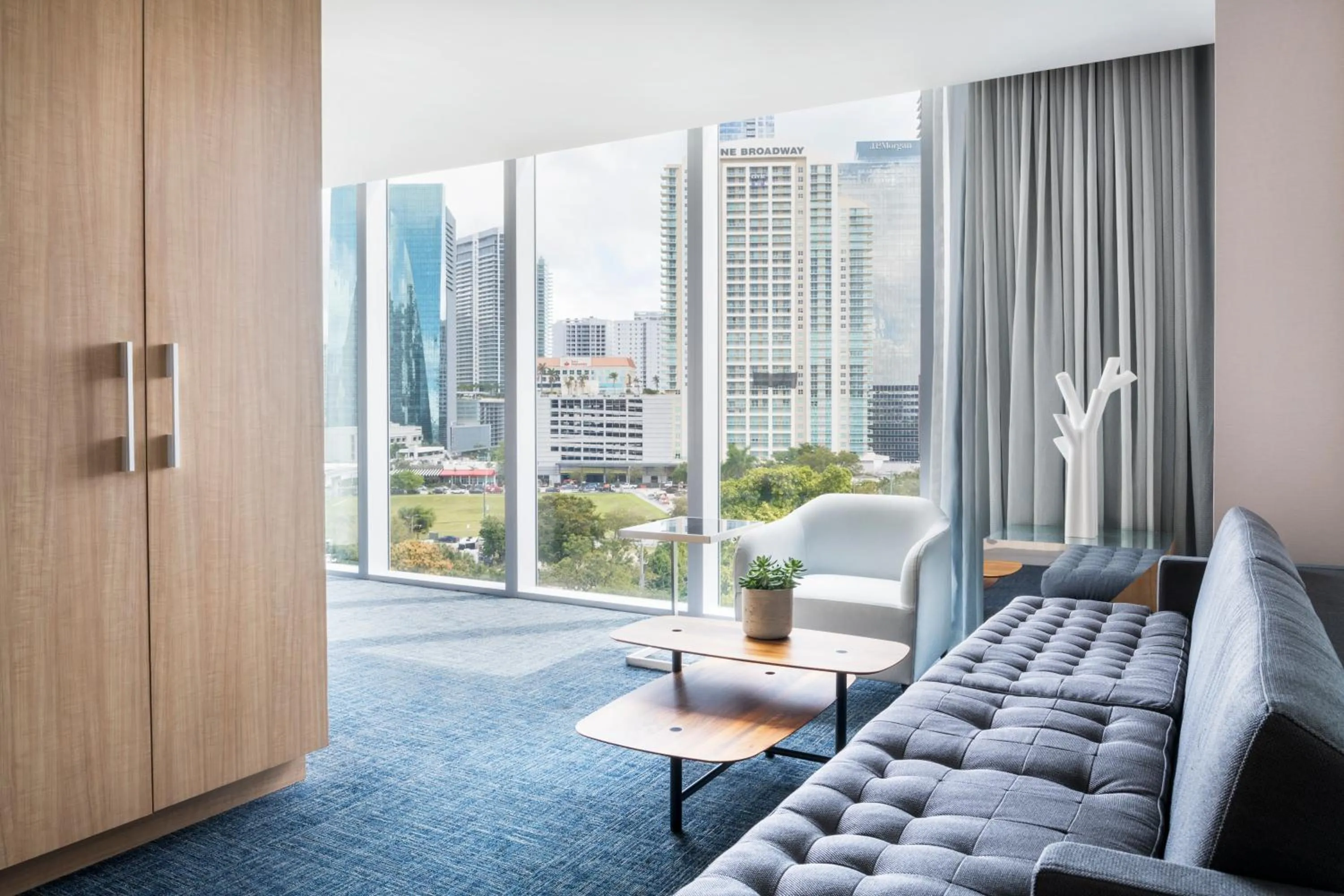 Property building in Novotel Miami Brickell