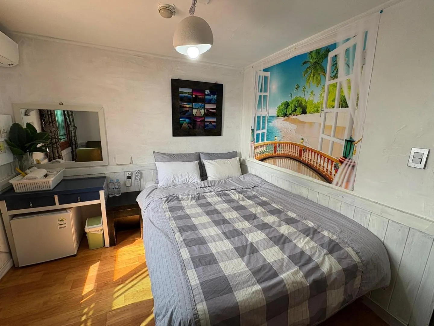 Decorative detail, Bed in Gudeok Guesthouse