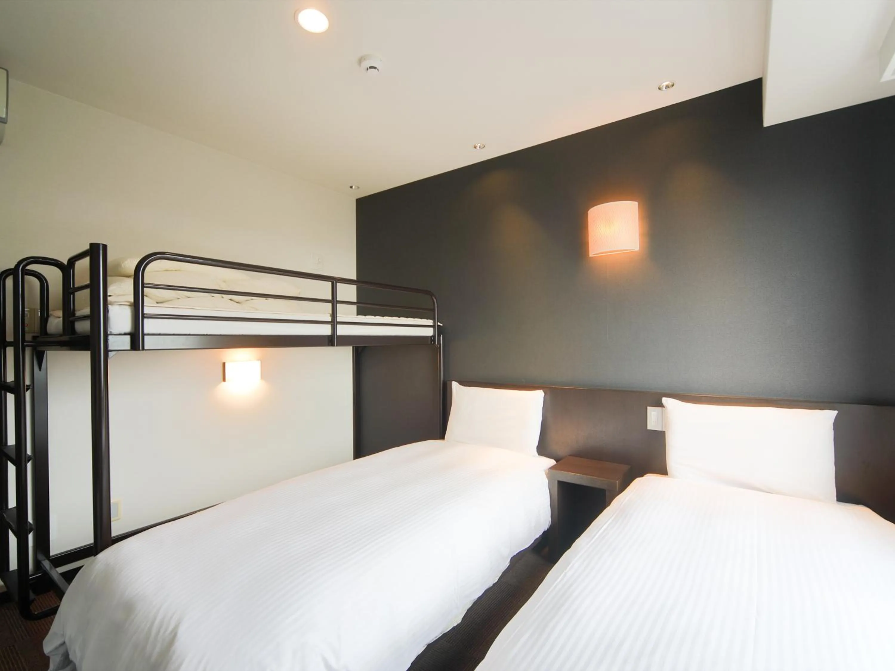 Photo of the whole room, Bed in Comfort Inn Kagoshima Taniyama