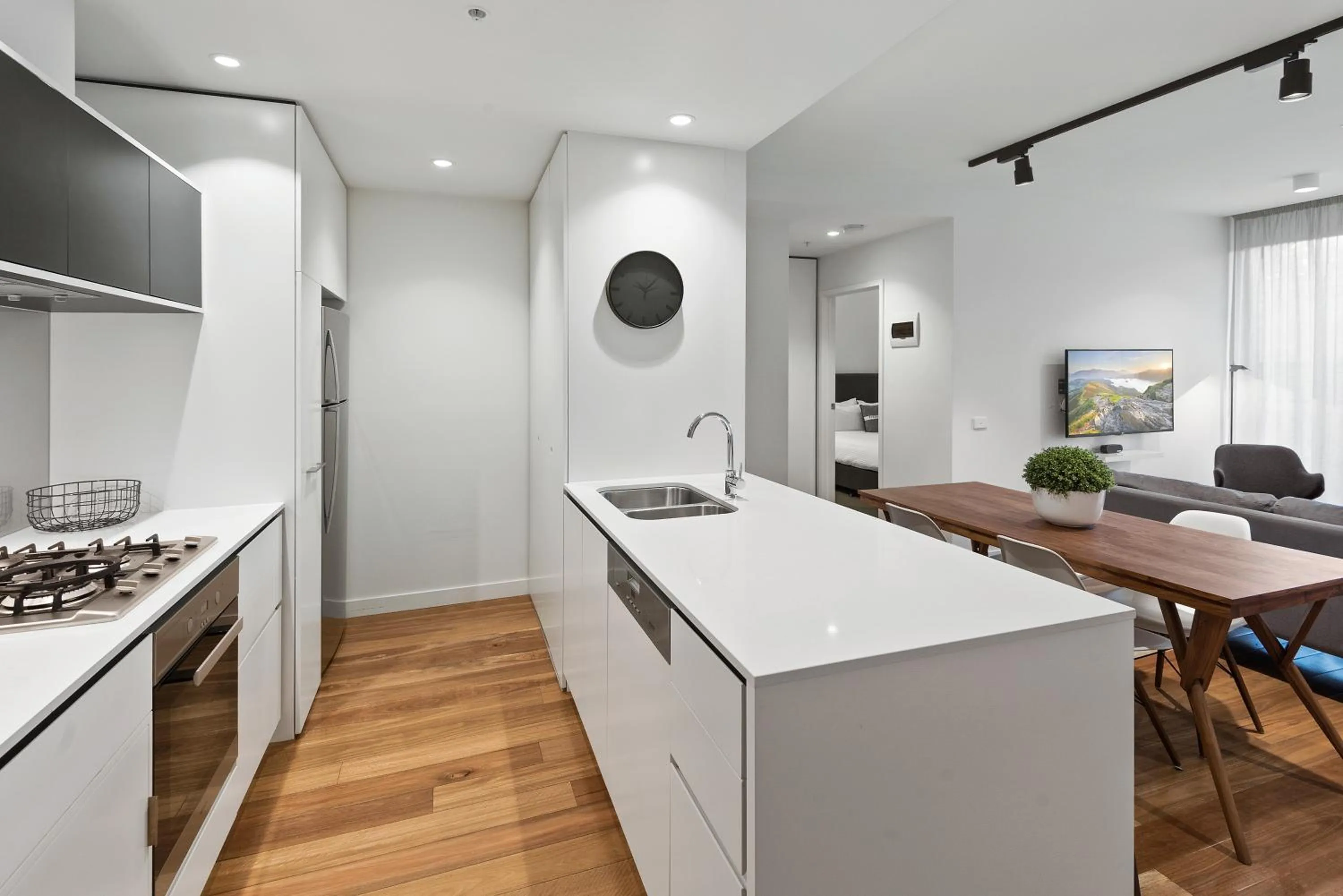 Kitchen or kitchenette in District Apartments Fitzroy