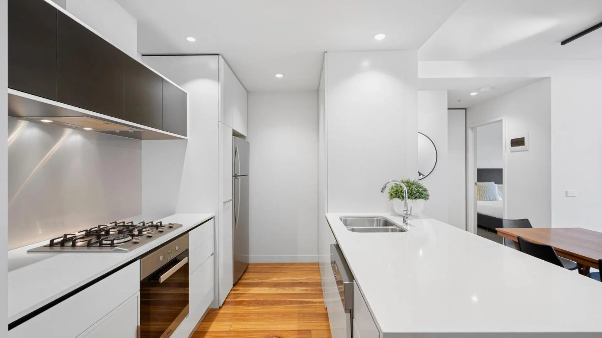 Kitchen or kitchenette in District Apartments Fitzroy