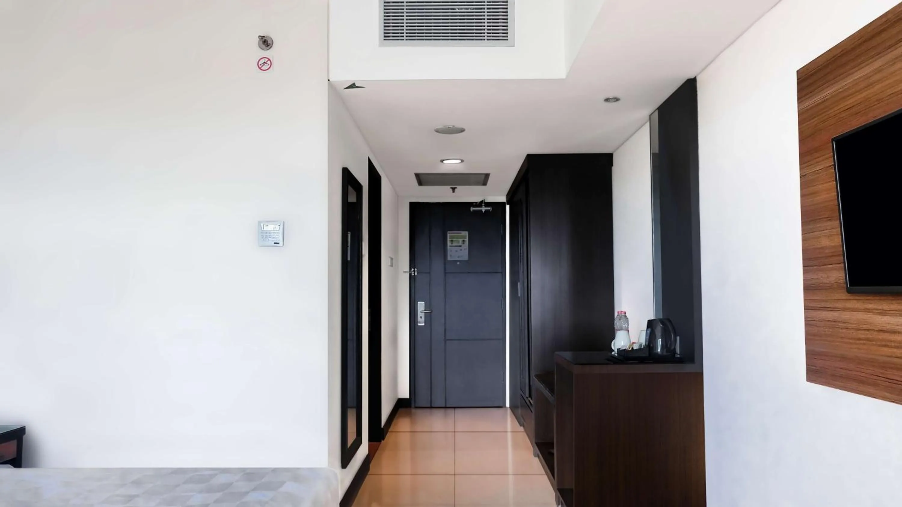 Bedroom in Best Western Premier La Grande Bandung