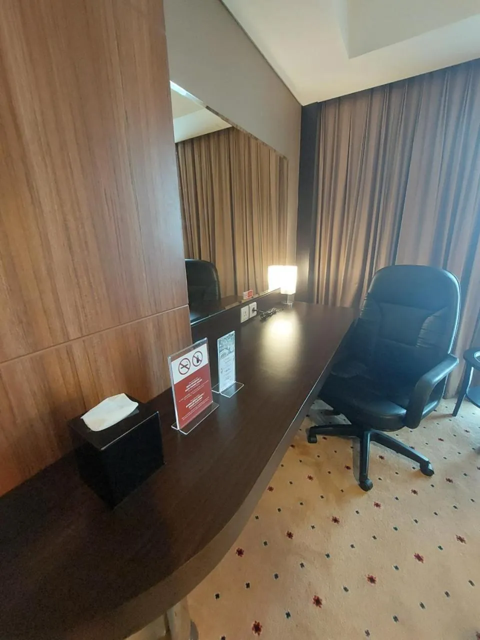 Living room in Best Western Premier La Grande Bandung