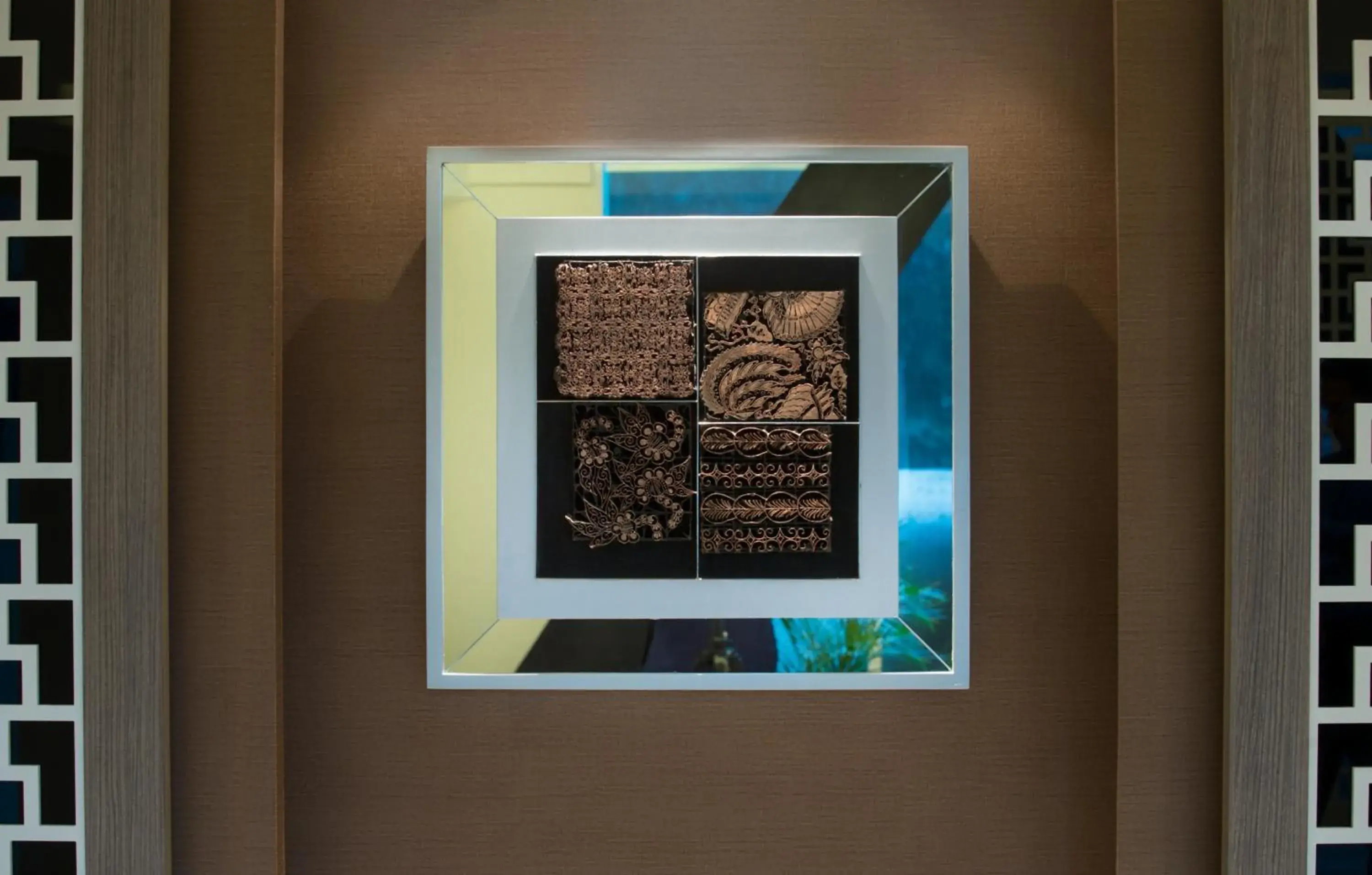 Decorative detail, Logo/Certificate/Sign/Award in Best Western Premier La Grande Hotel