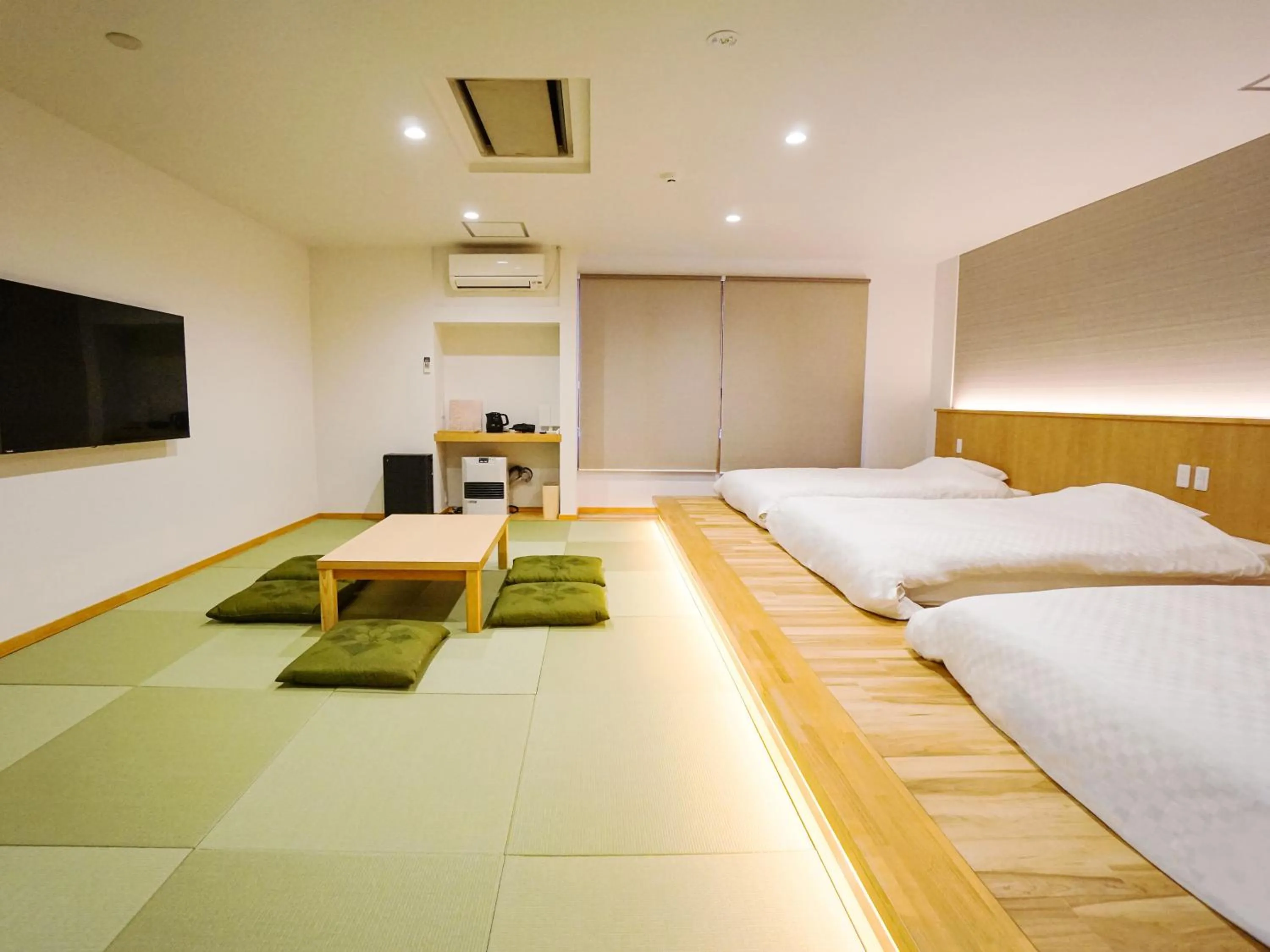 Photo of the whole room, Bed in Hotel Abest Hakuba Resort