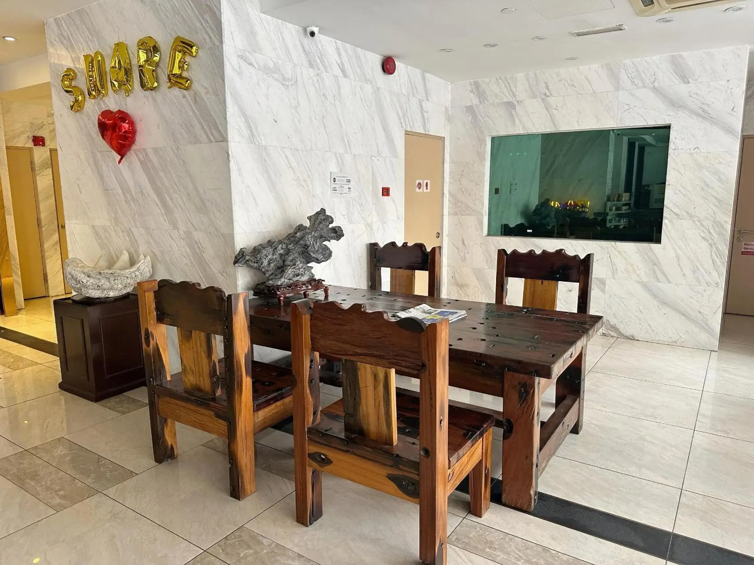 Lobby or reception in City Comfort Hotel Kuala Lumpur City Center (Bukit Bintang) Lobby or reception in City Comfort Hotel Kuala Lumpur City Center (Bukit Bintang)